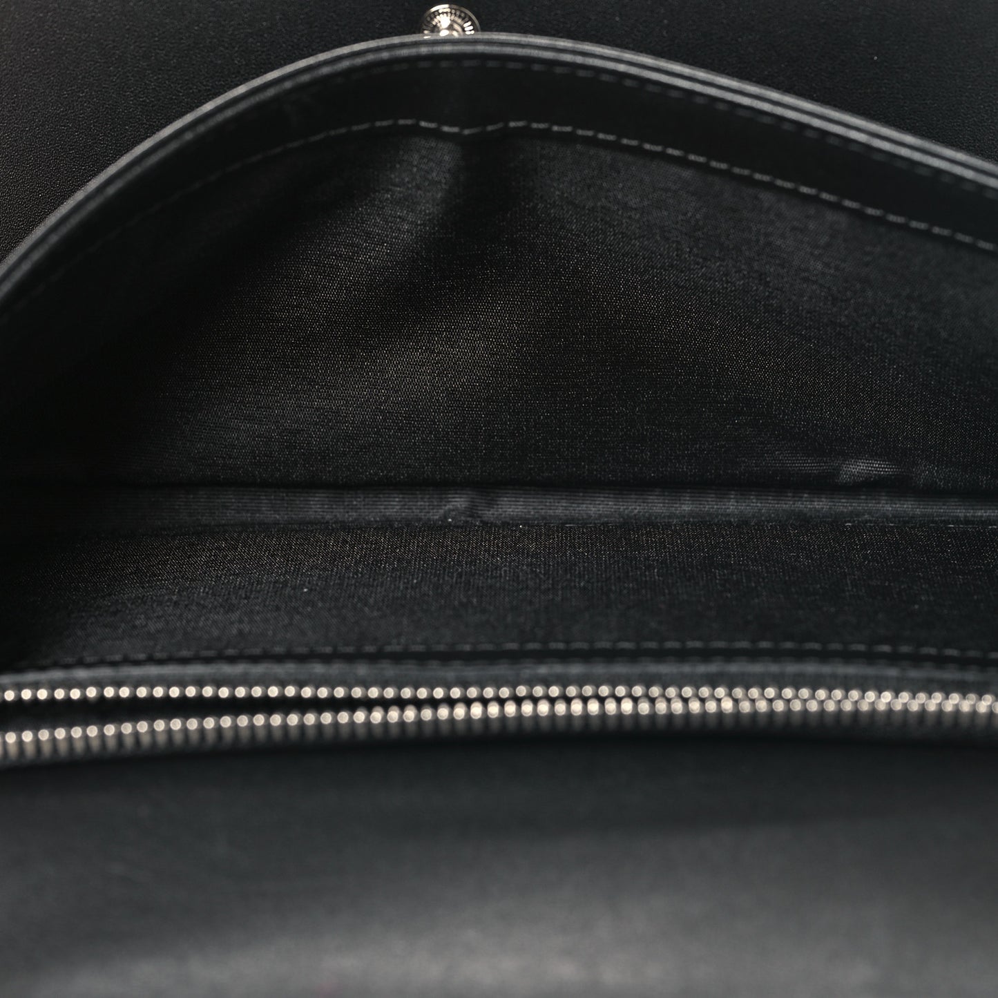 Visetos Large Tri-Fold Flap Wallet Black