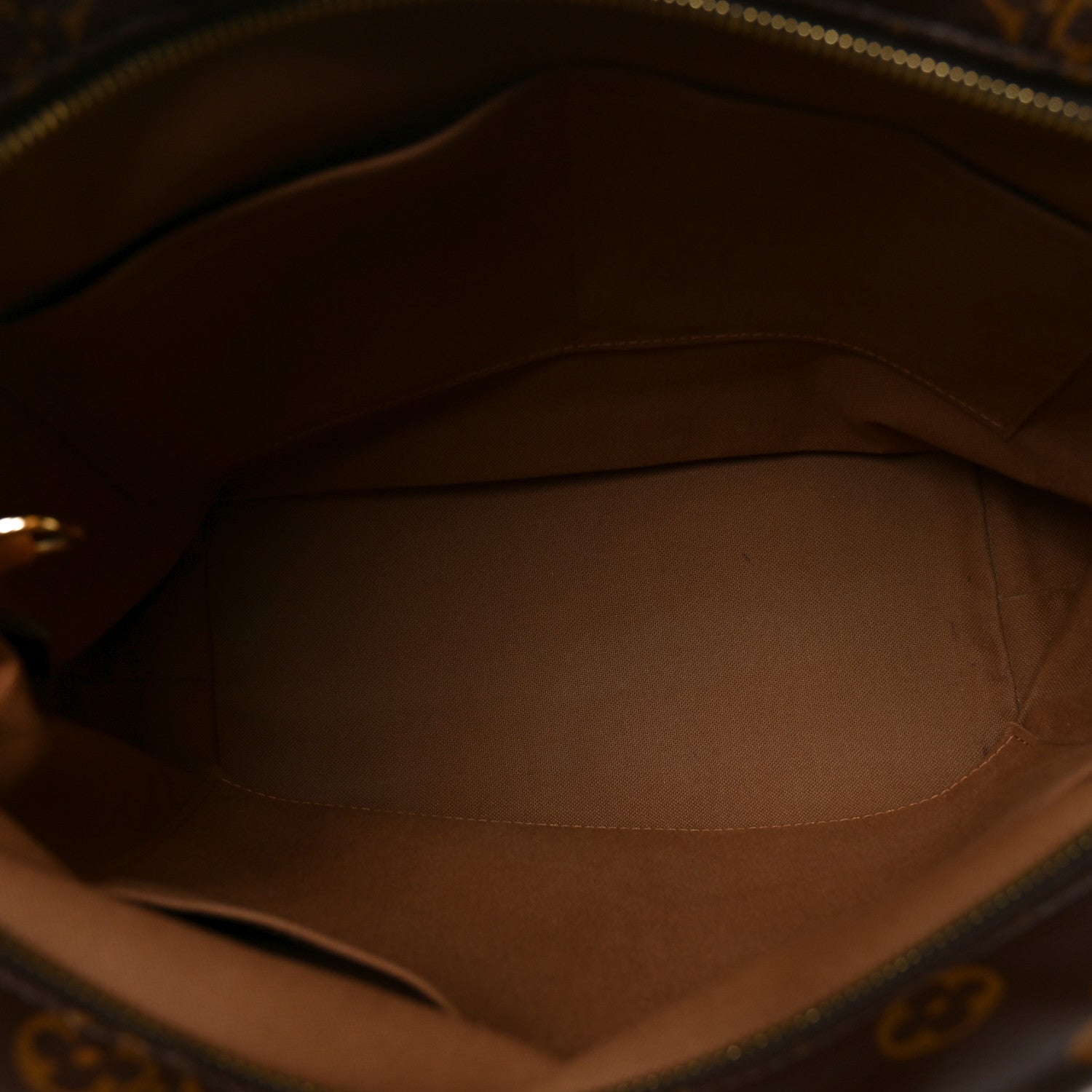 Louis Vuitton Monogram Totally MM 5 of 9