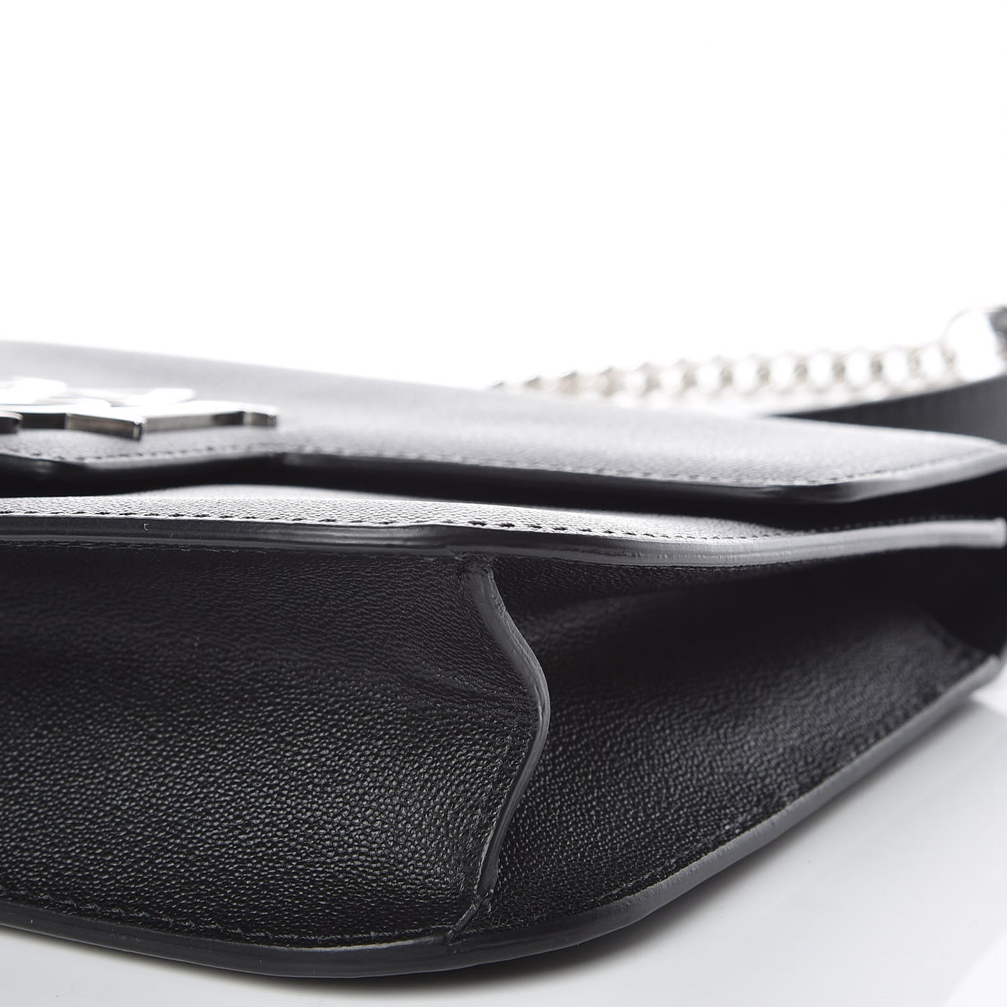 Grained Calfskin Medium Insignia Flap Black
