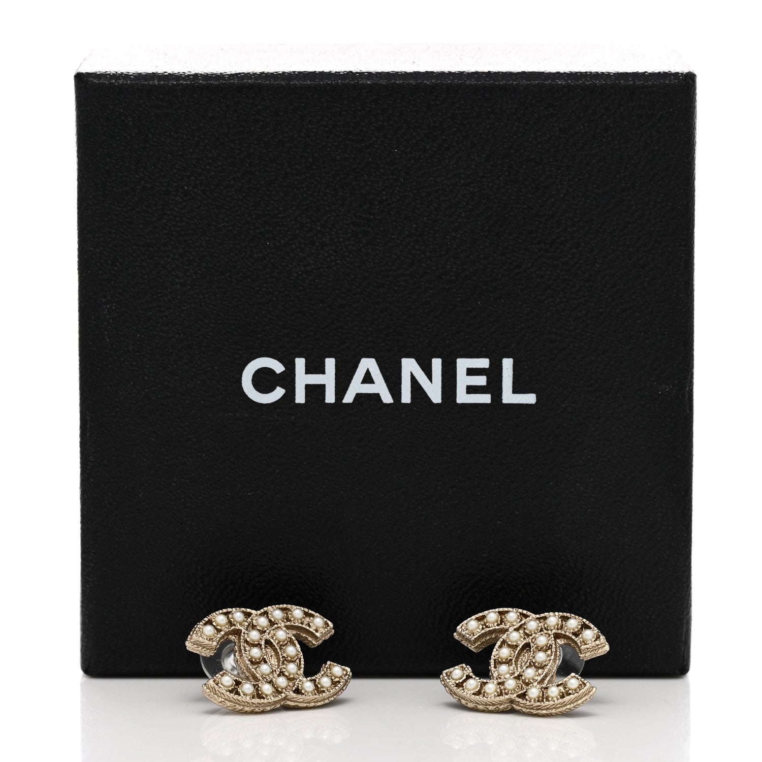 Chanel Pearl CC Earrings Light Gold 6 of 6