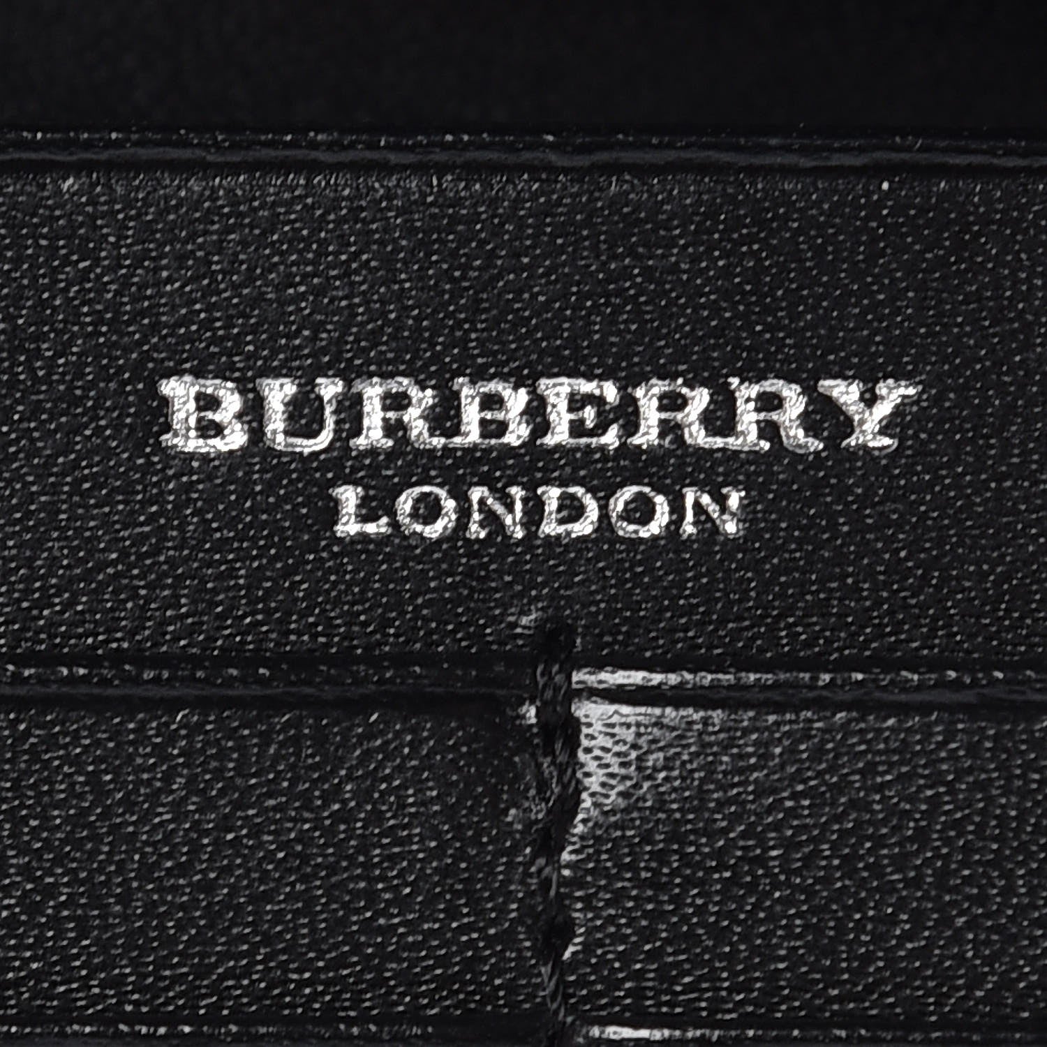 Burberry House Check Continental Wallet 6 of 9
