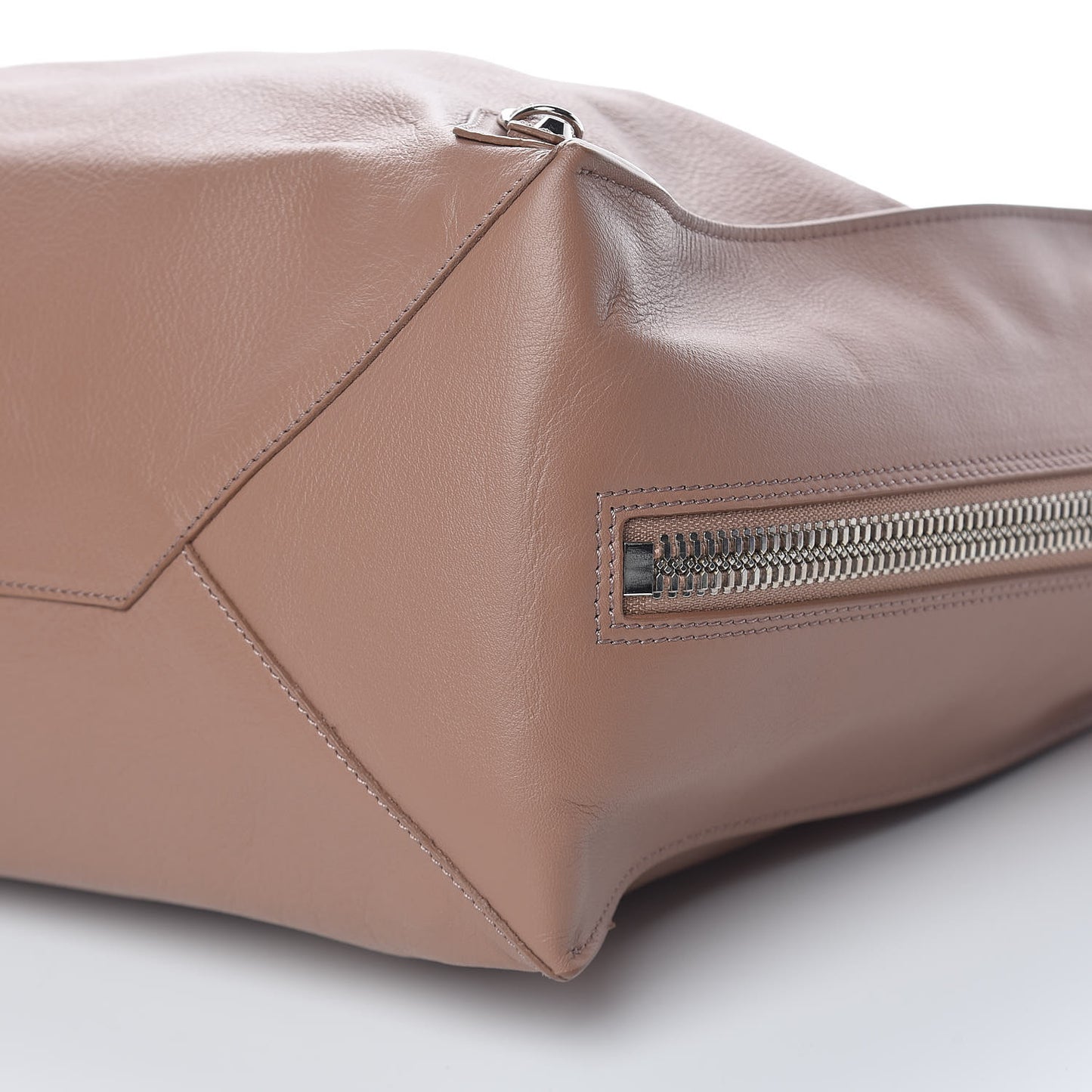 Veau Papier A4 Zip Around Tote Tomette