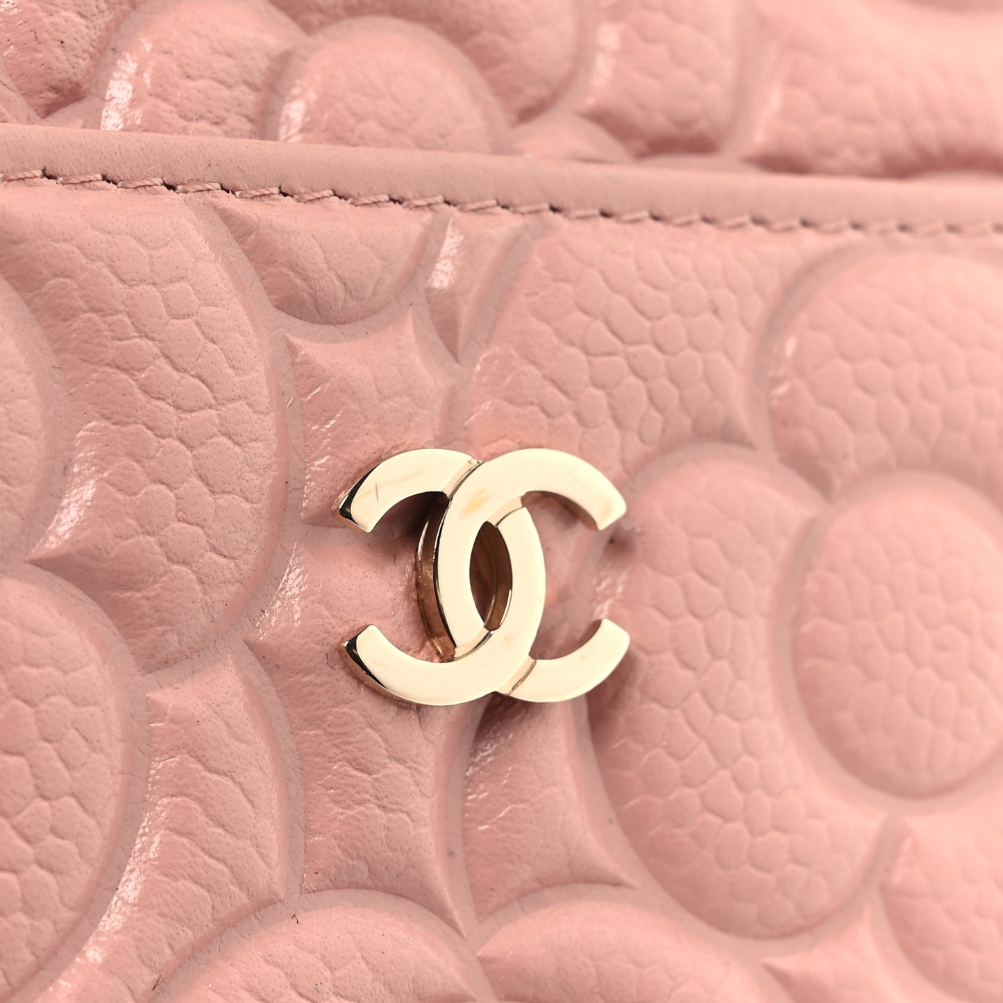 Caviar Camellia Embossed Classic Flat Wallet Pouch Pink