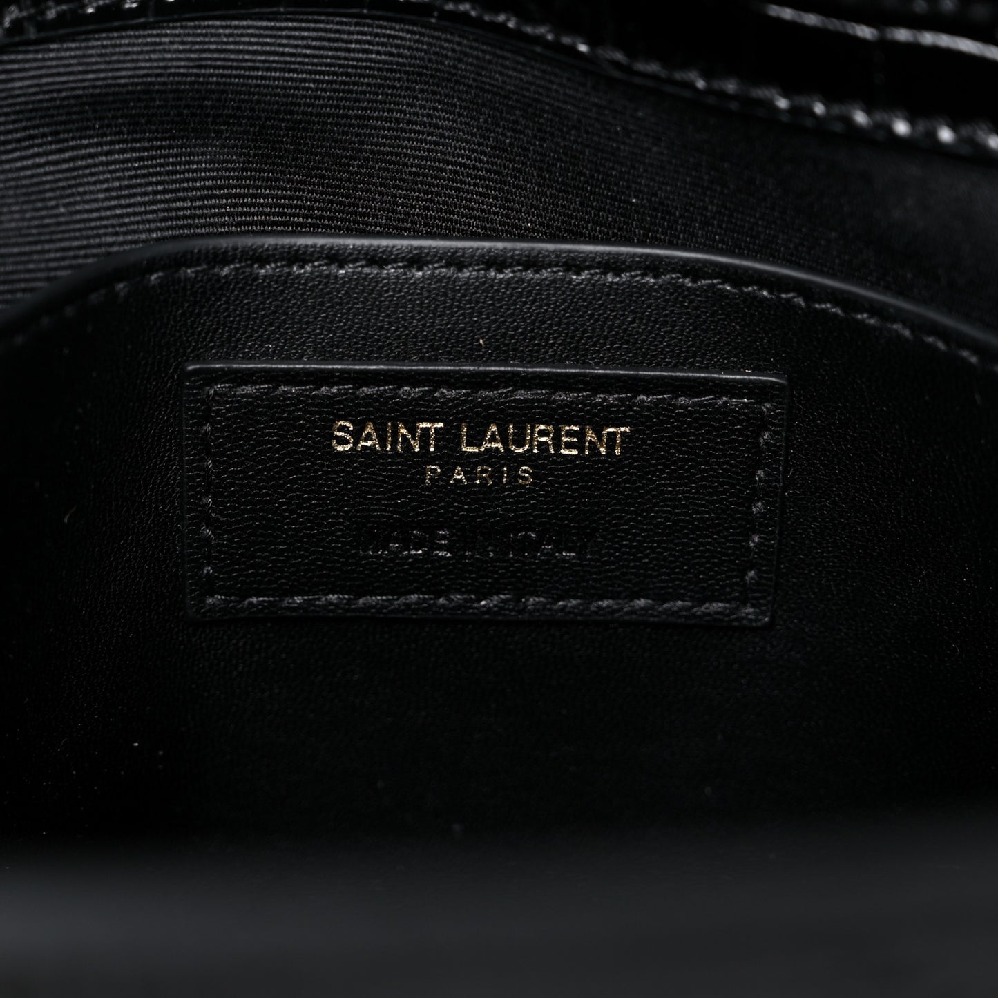 Shiny Calfskin Crocodile Embossed Manhattan Baguette Black