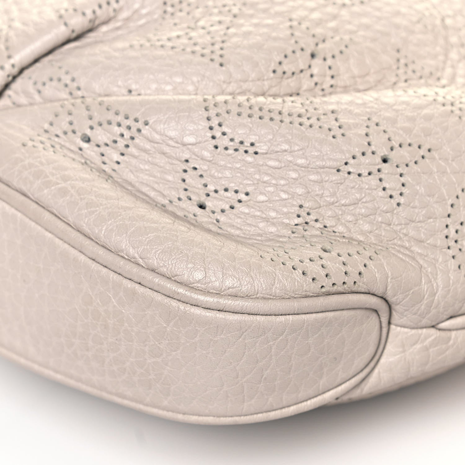 Louis Vuitton Mahina Selene PM Ivory 11 of 15