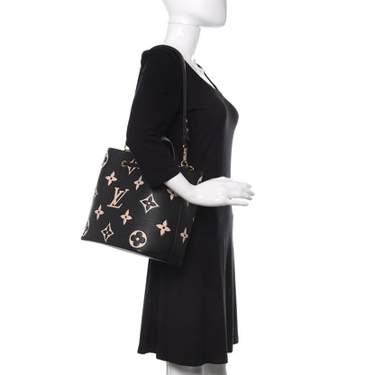 Louis Vuitton Empreinte Monogram Giant Neonoe MM Black Beige 2 of 9