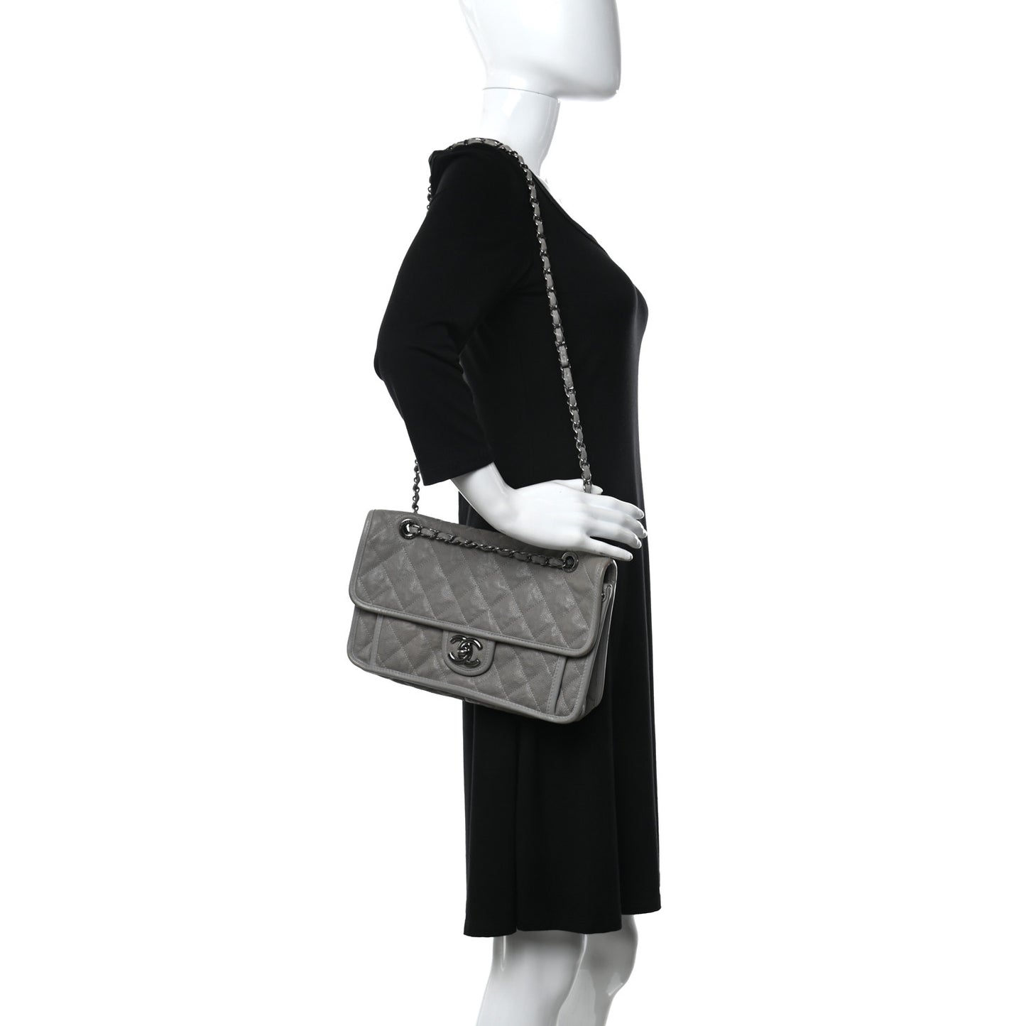 Caviar Quilted Medium French Riviera Flap Light Grey