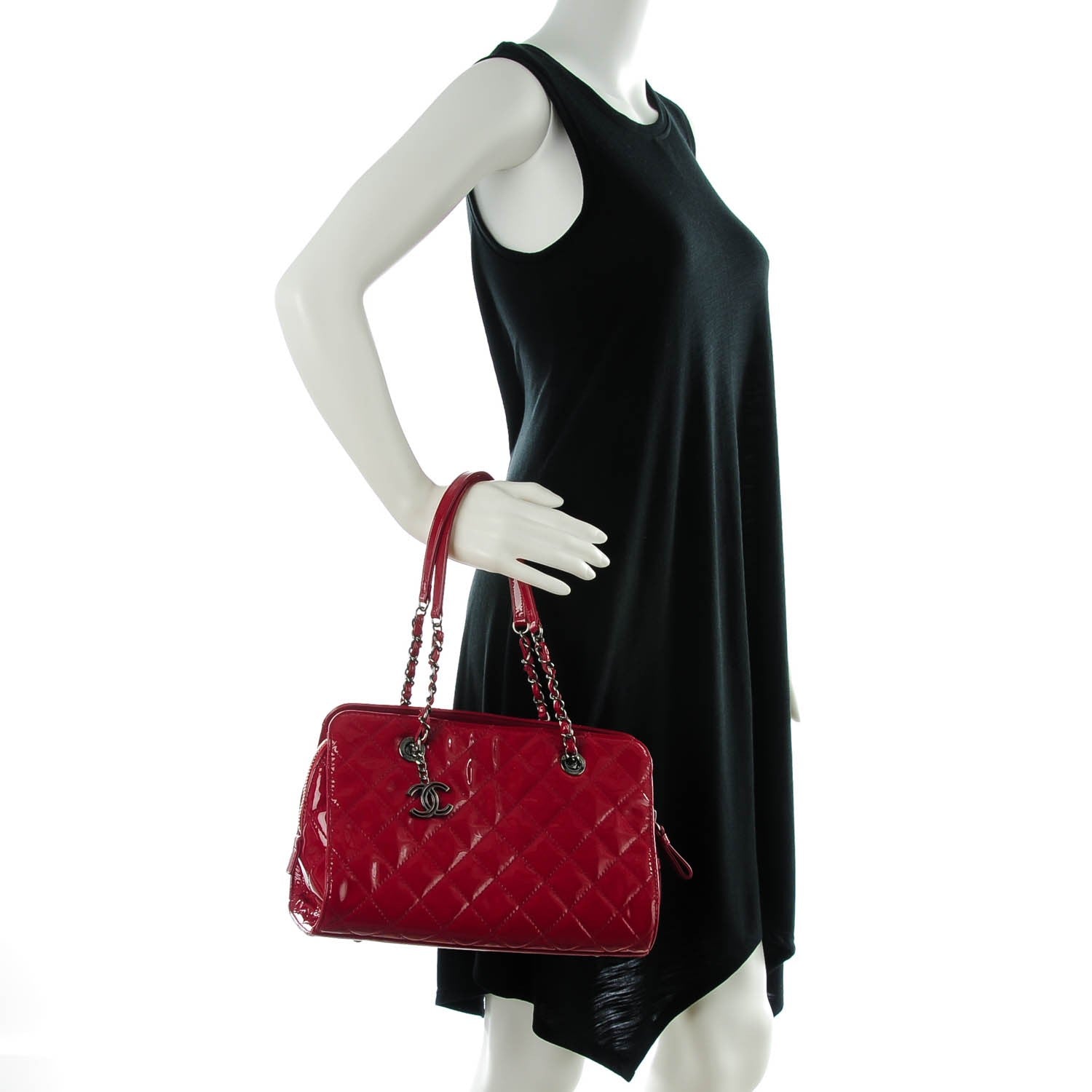 Chanel Patent Quilted Small CC Angle Tote Red 2 of 7