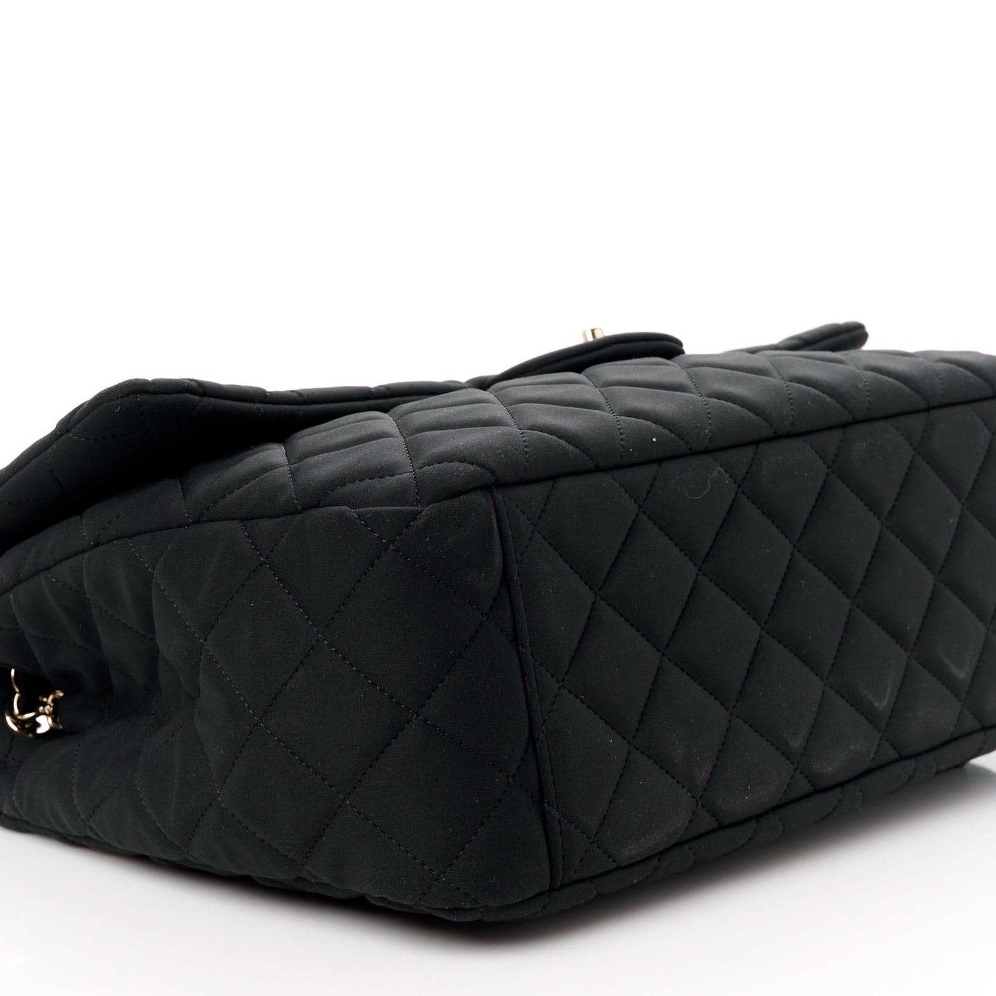 Neoprene Quilted XXL Travel Flap Bag Black