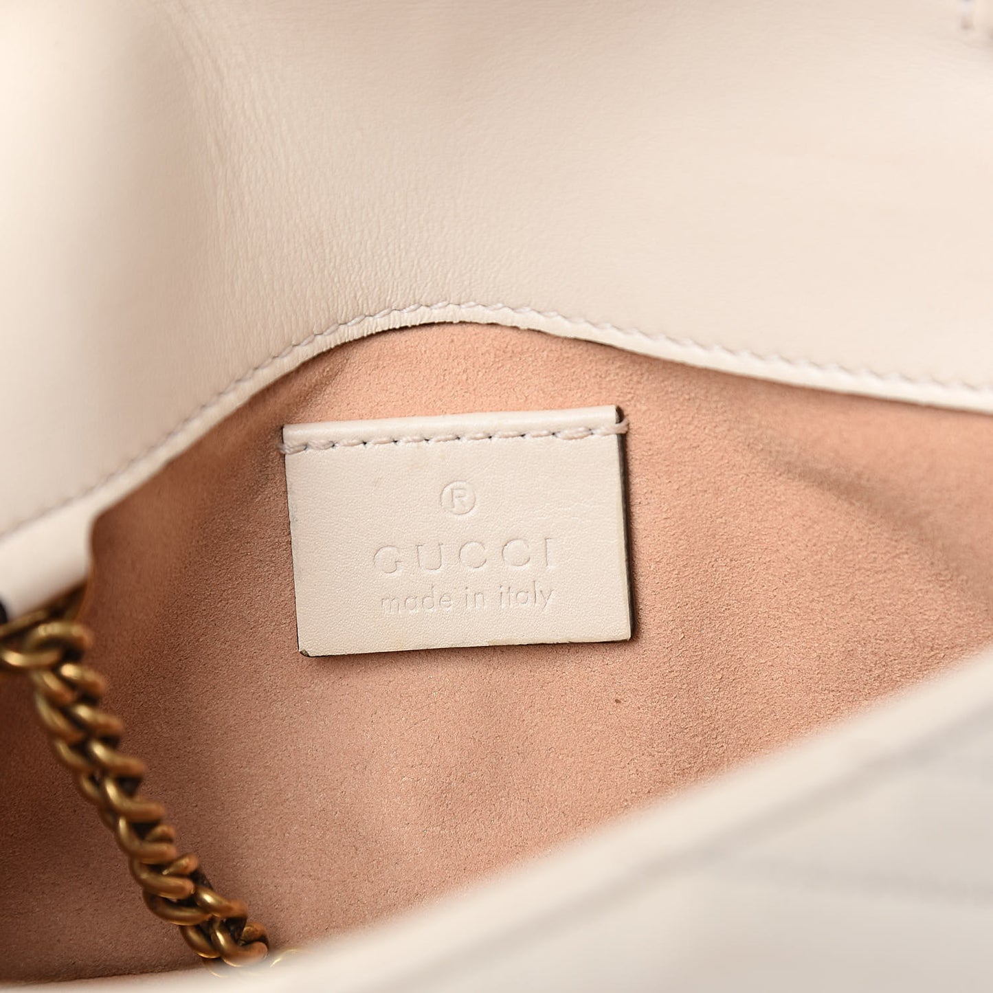 Calfskin Matelasse Super Mini GG Marmont Shoulder Bag White