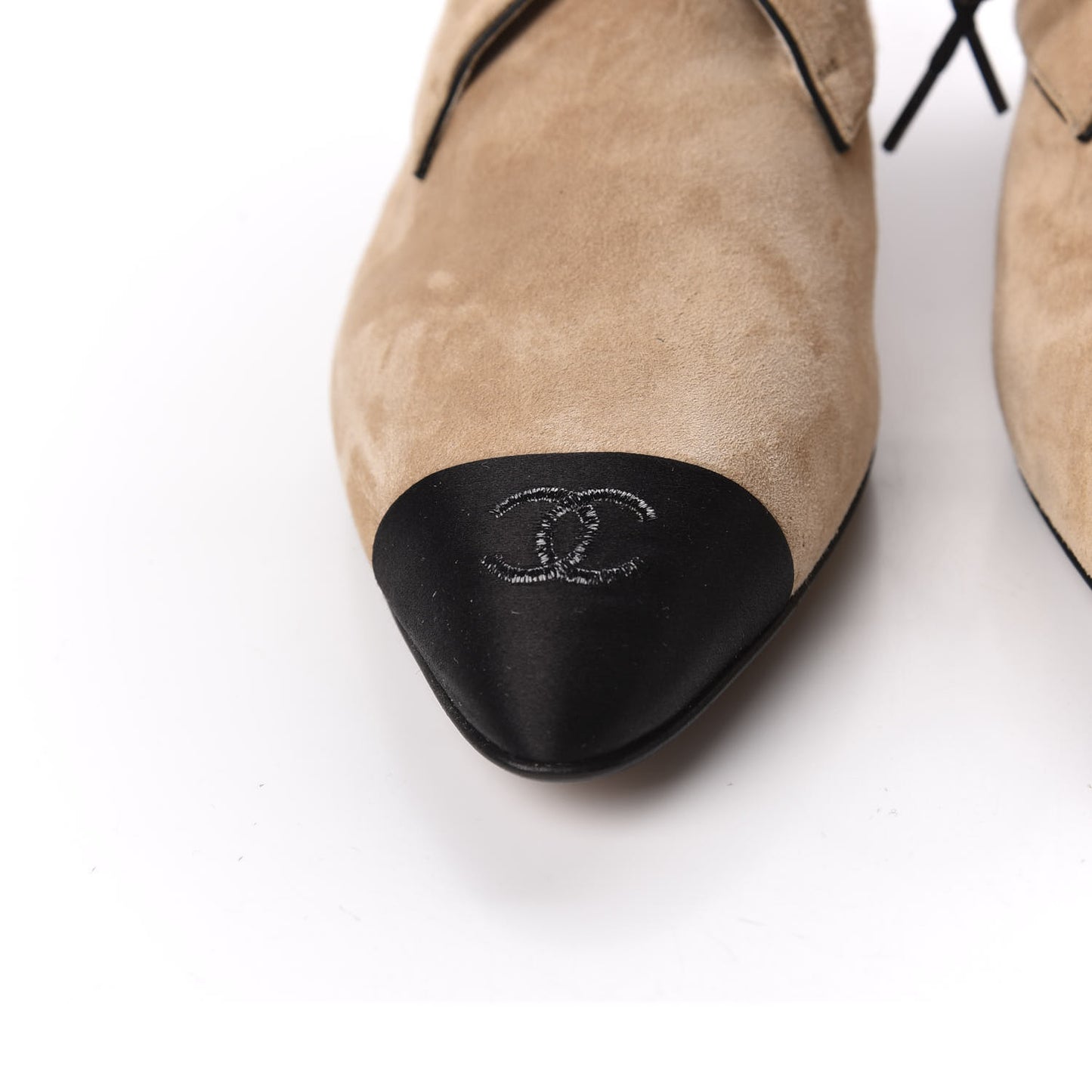 Suede Calfskin Satin Cap Toe Lace Up Oxfords 38.5 Beige Black