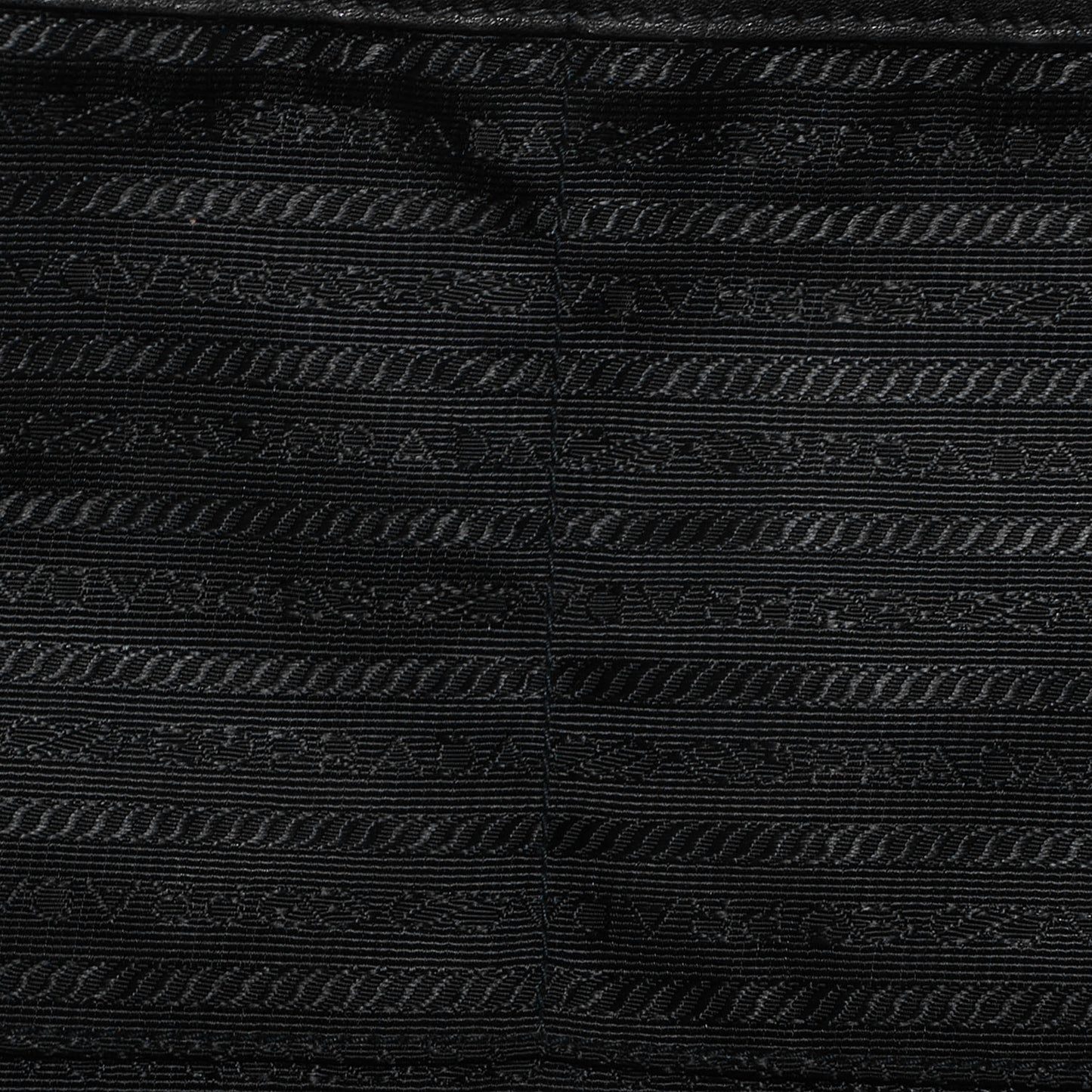 Soft Calf Chain Tote Nero Black