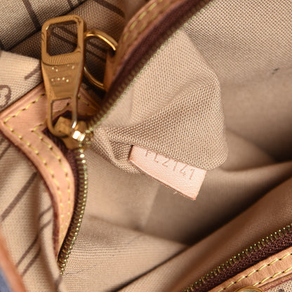 Louis Vuitton Monogram Delightful GM 8 of 19