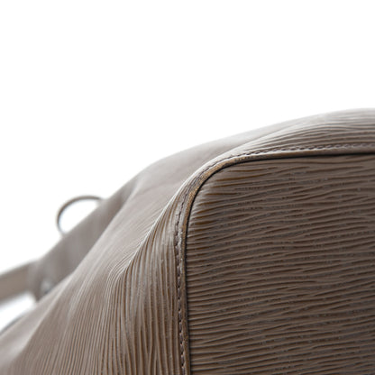 Louis Vuitton Epi Petit Noe Pepper 8 of 20