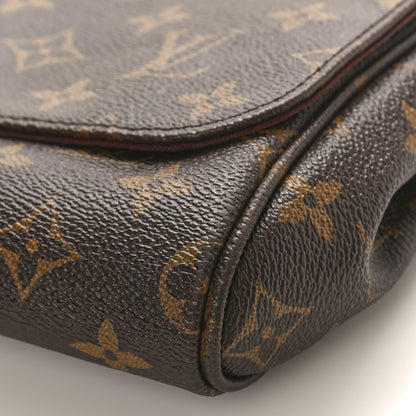 Louis Vuitton Monogram Favorite MM 8 of 10