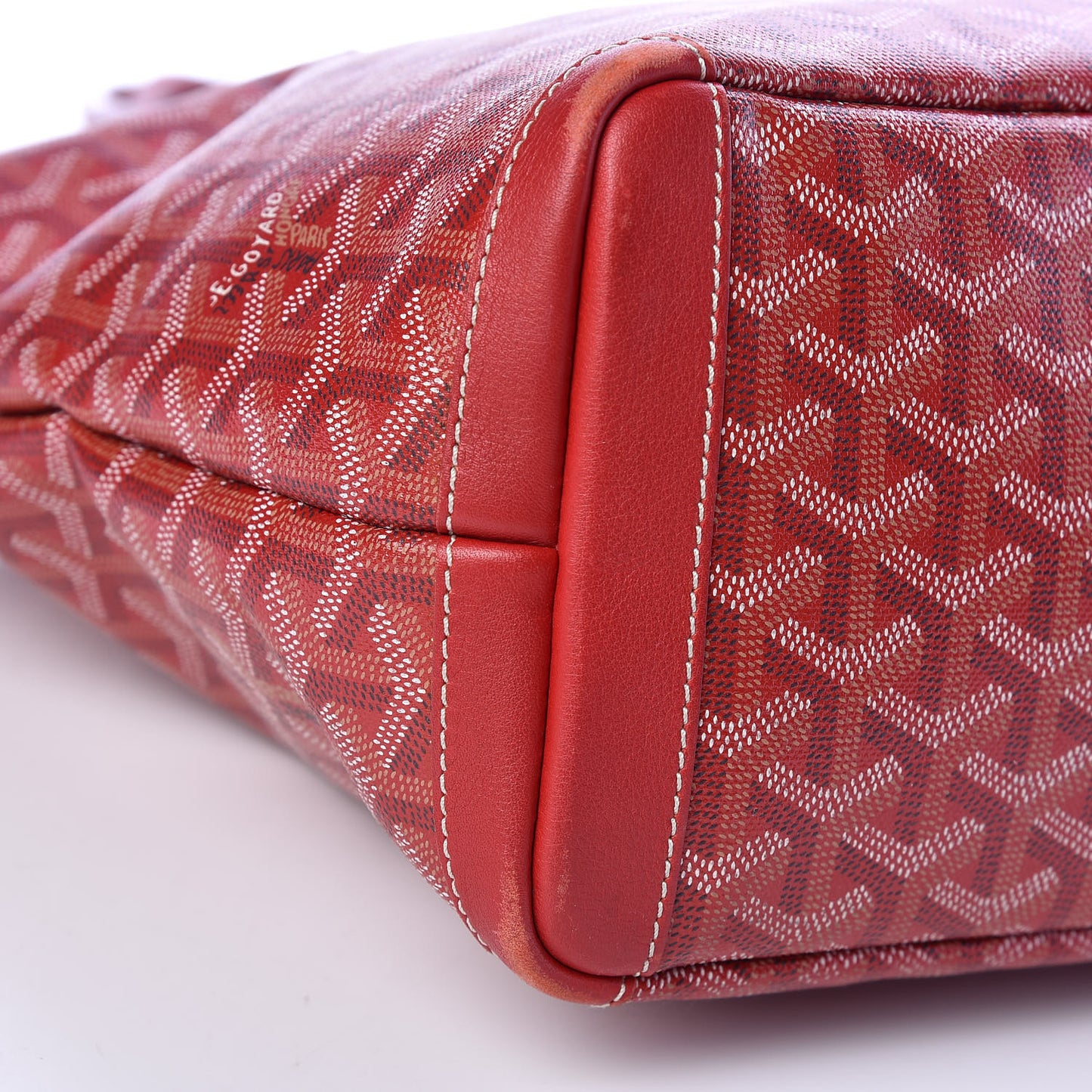 Goyardine Artois PM Red