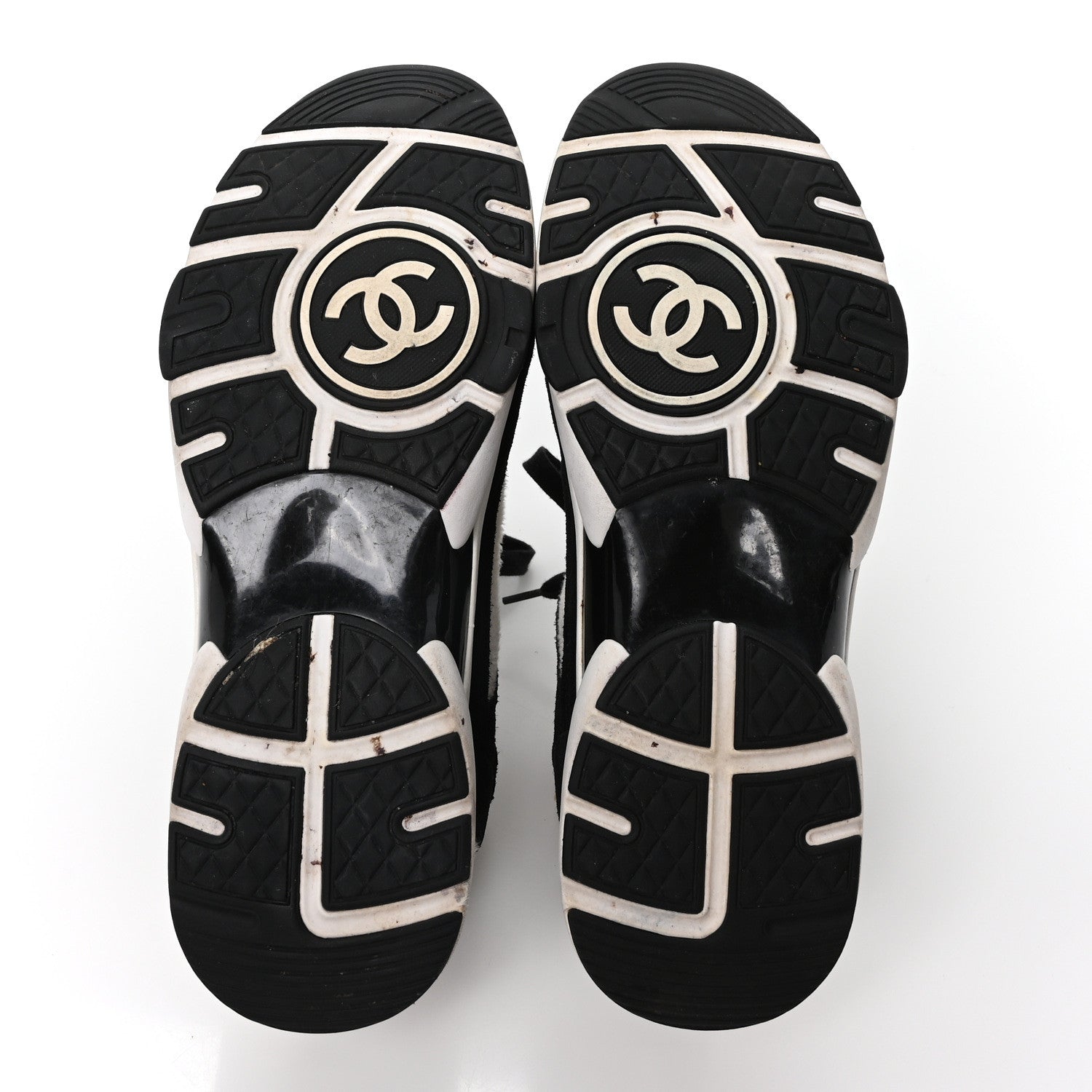 Chanel Knit Fabric Suede Calfskin Womens CC Sneakers  41 White Black 6 of 8