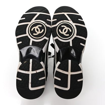 Chanel Knit Fabric Suede Calfskin Womens CC Sneakers  41 White Black 6 of 8