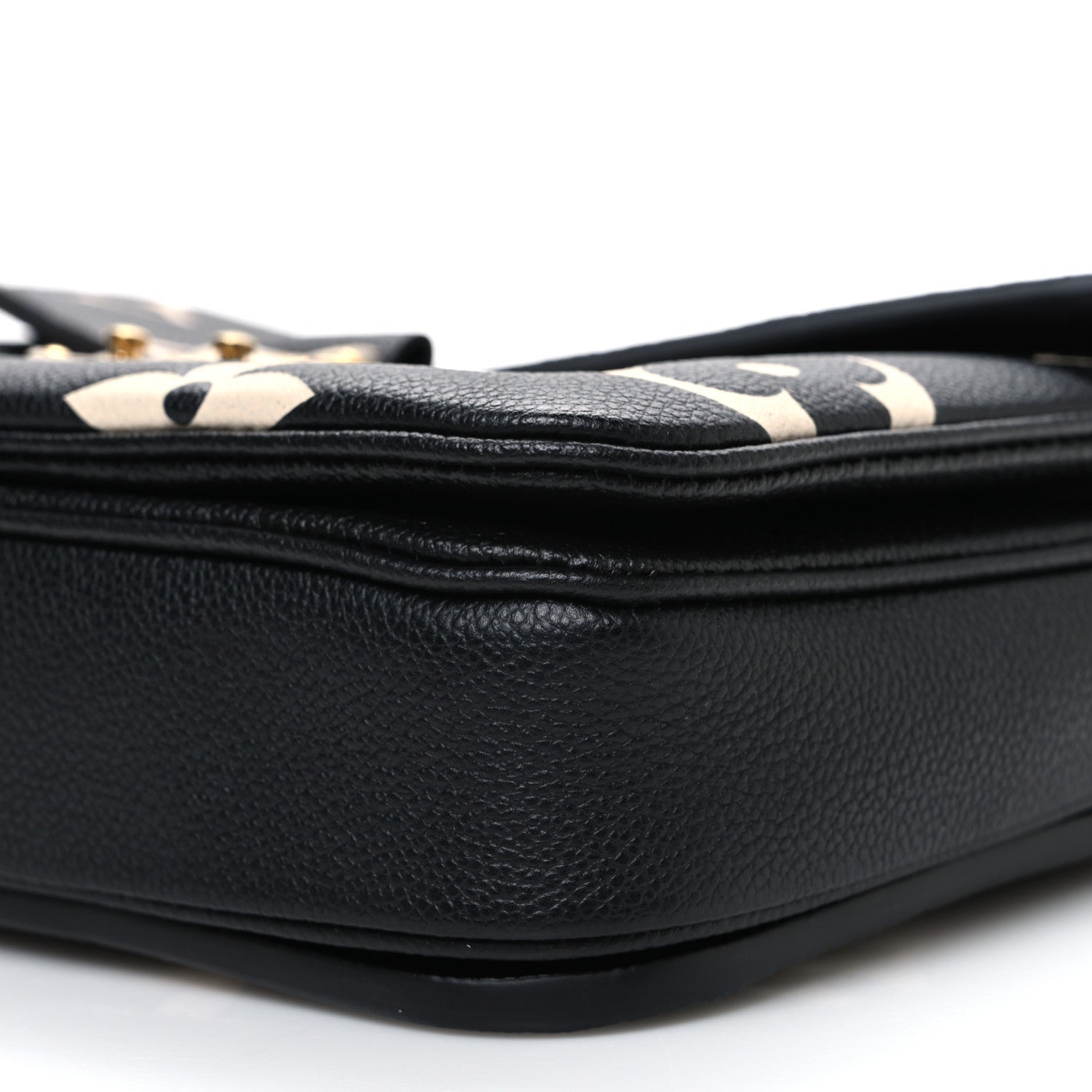 Louis Vuitton Empreinte Monogram Giant Pochette Metis Black Beige 9 of 9