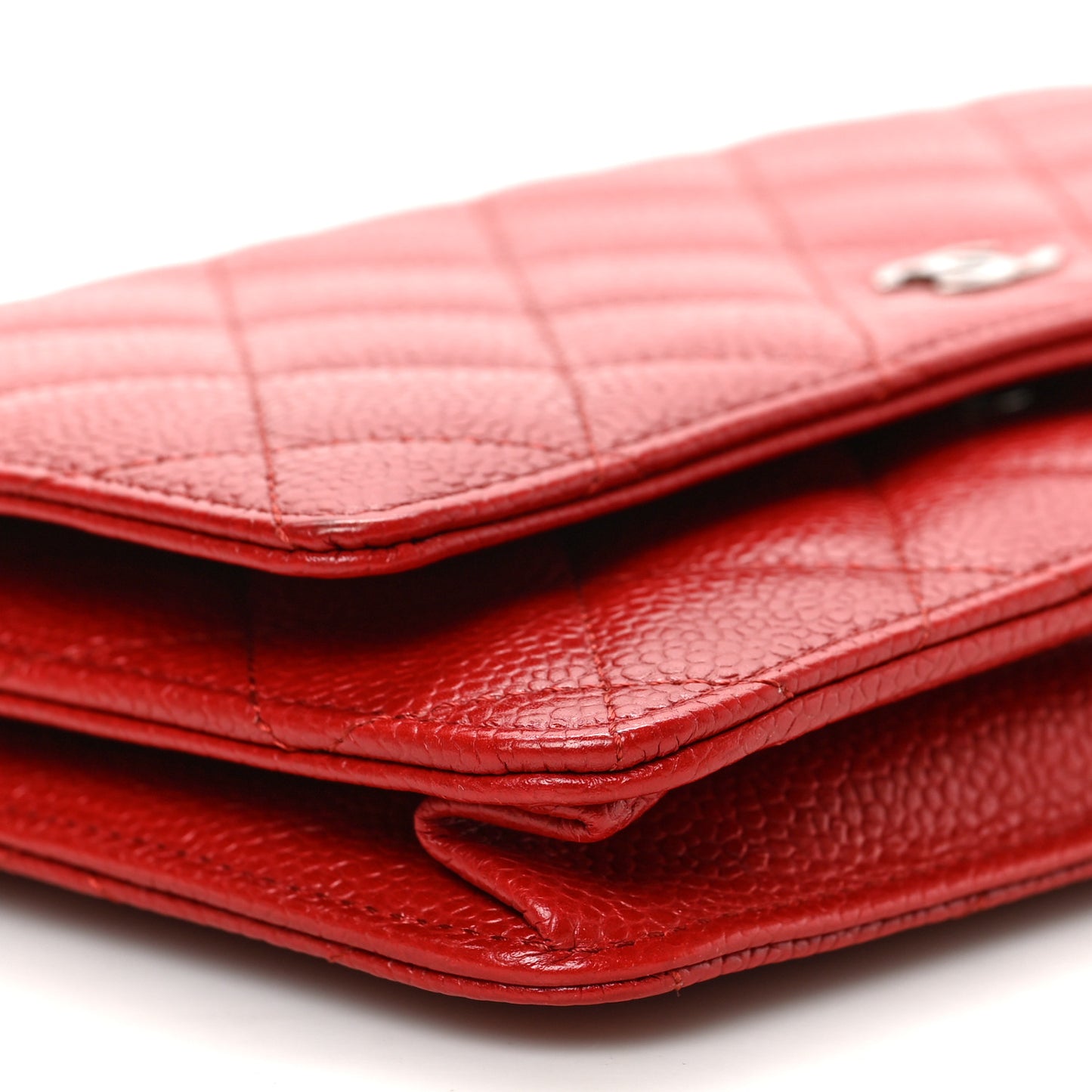 Caviar Quilted Wallet on Chain WOC Red