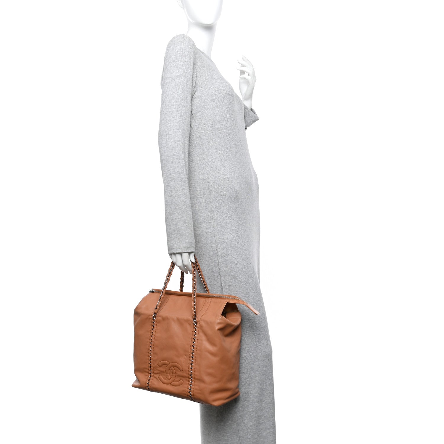 Chanel Smooth Calfskin Luxe Ligne Tote Dark Beige 2 of 11