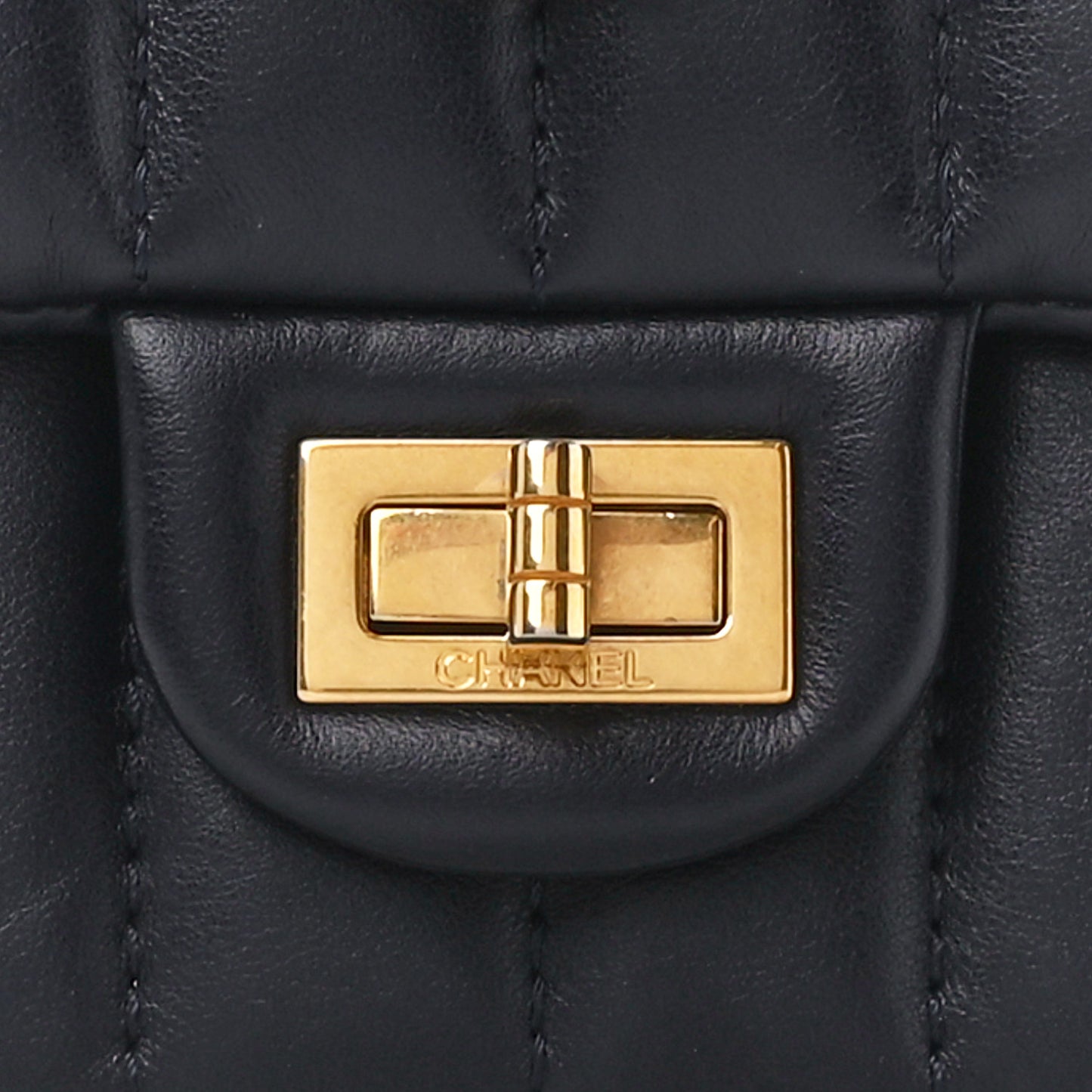 Aged Calfskin Vertical Quilted 2.55 Reissue Mini Flap Navy