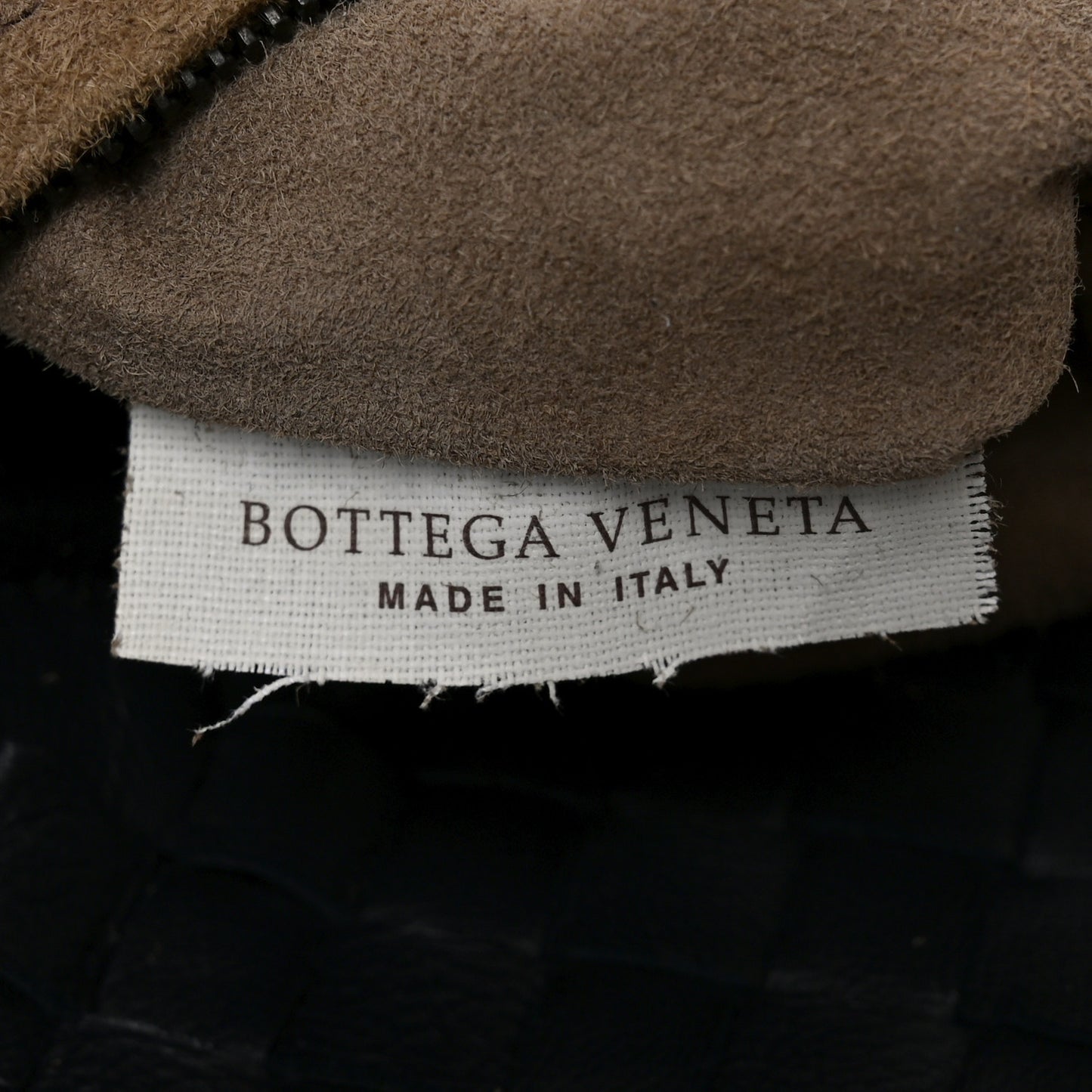 Nappa Intrecciato Medium Garda Bag Black