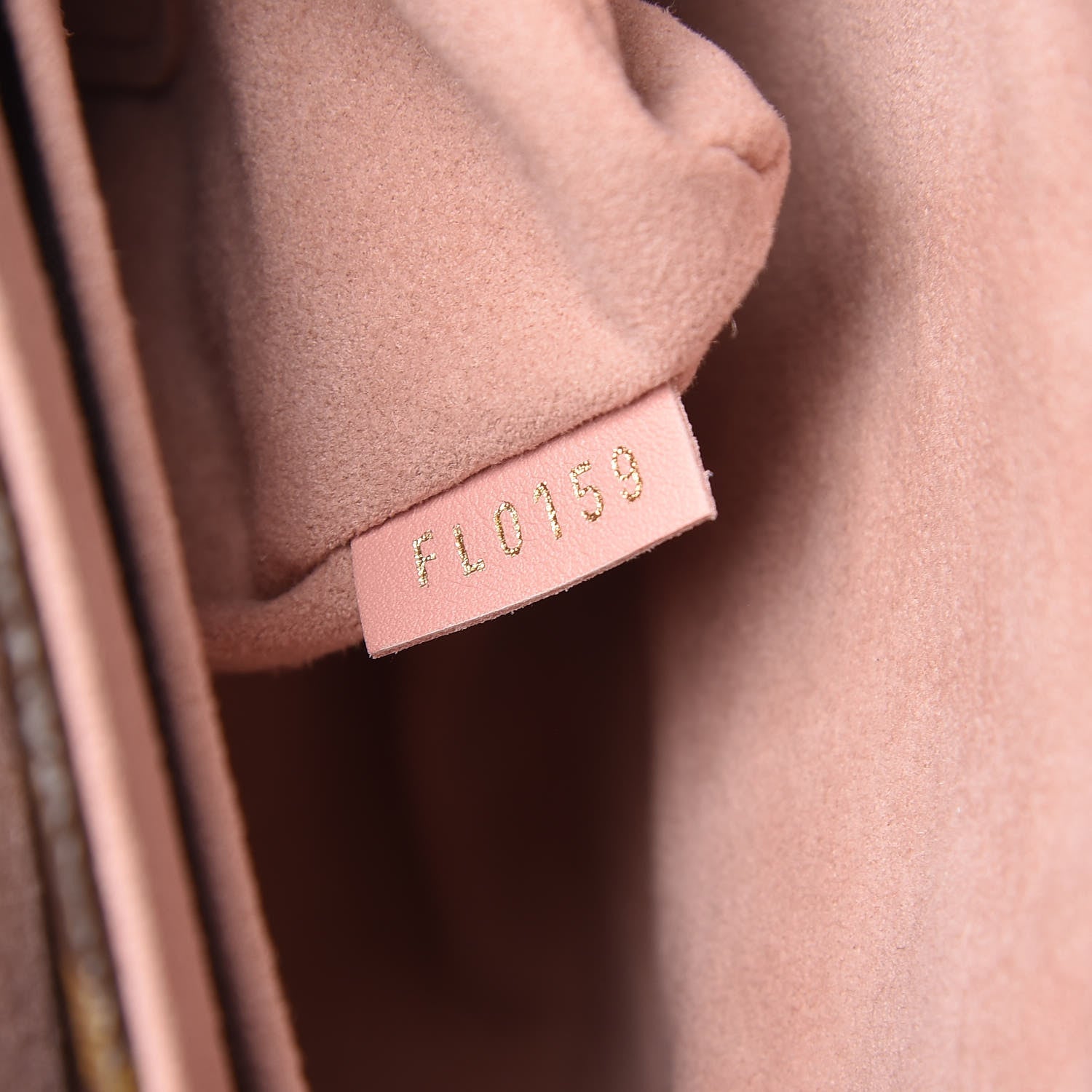 Louis Vuitton Monogram Locky BB Rose Poudre 7 of 9