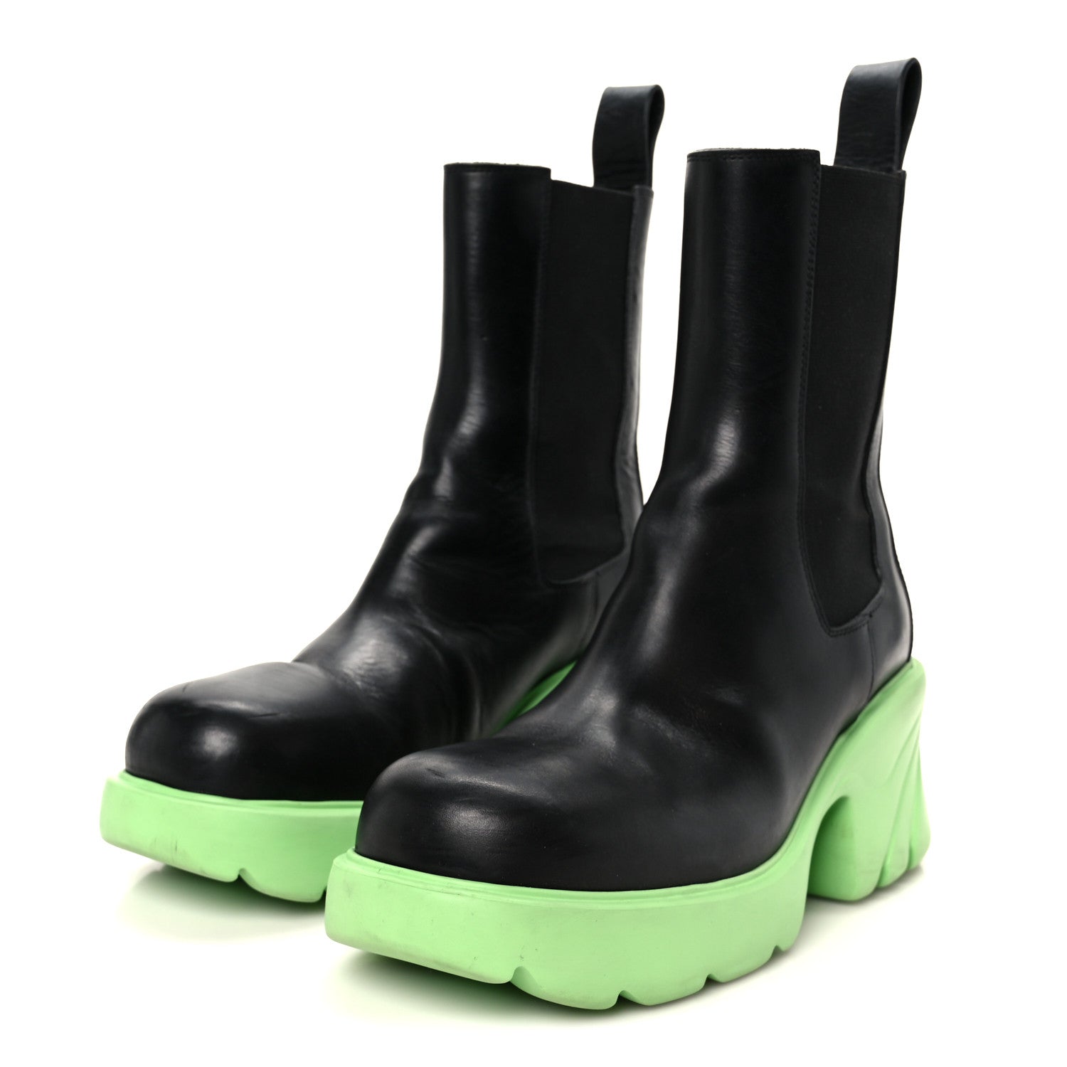 Bottega Veneta Calfskin The Flash Chelsea Boots 39 Pistachio