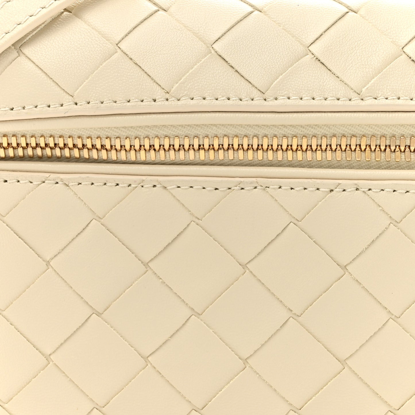 Calfskin Intrecciato Bang Bang Vanity Case Sea Salt