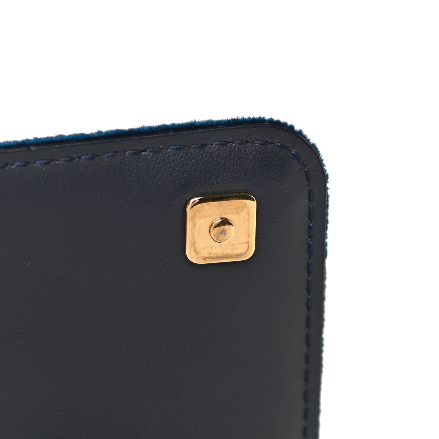 Velvet F is Fendi Wallet on Chain Blue