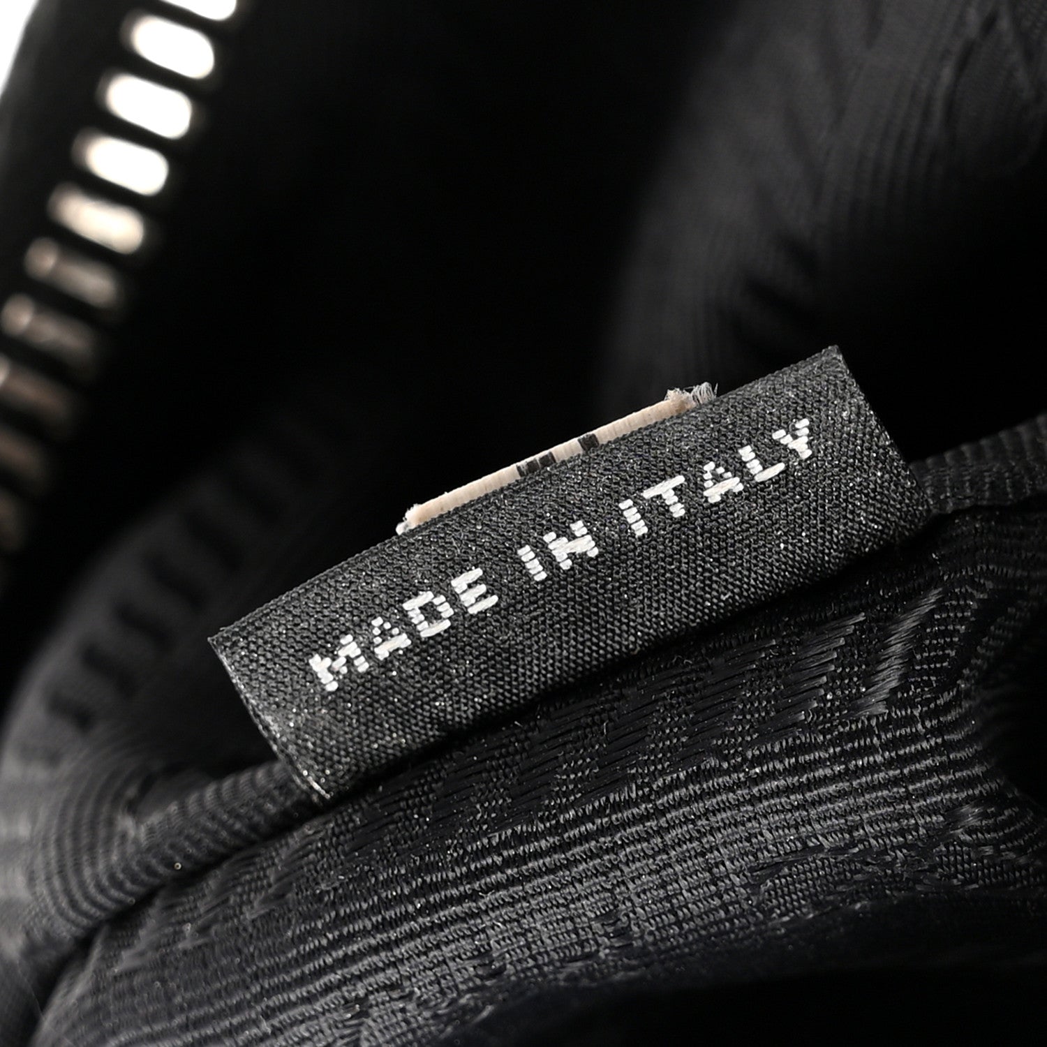 Prada Nylon Re-Edition 2005 Shoulder Bag Black 7 of 15