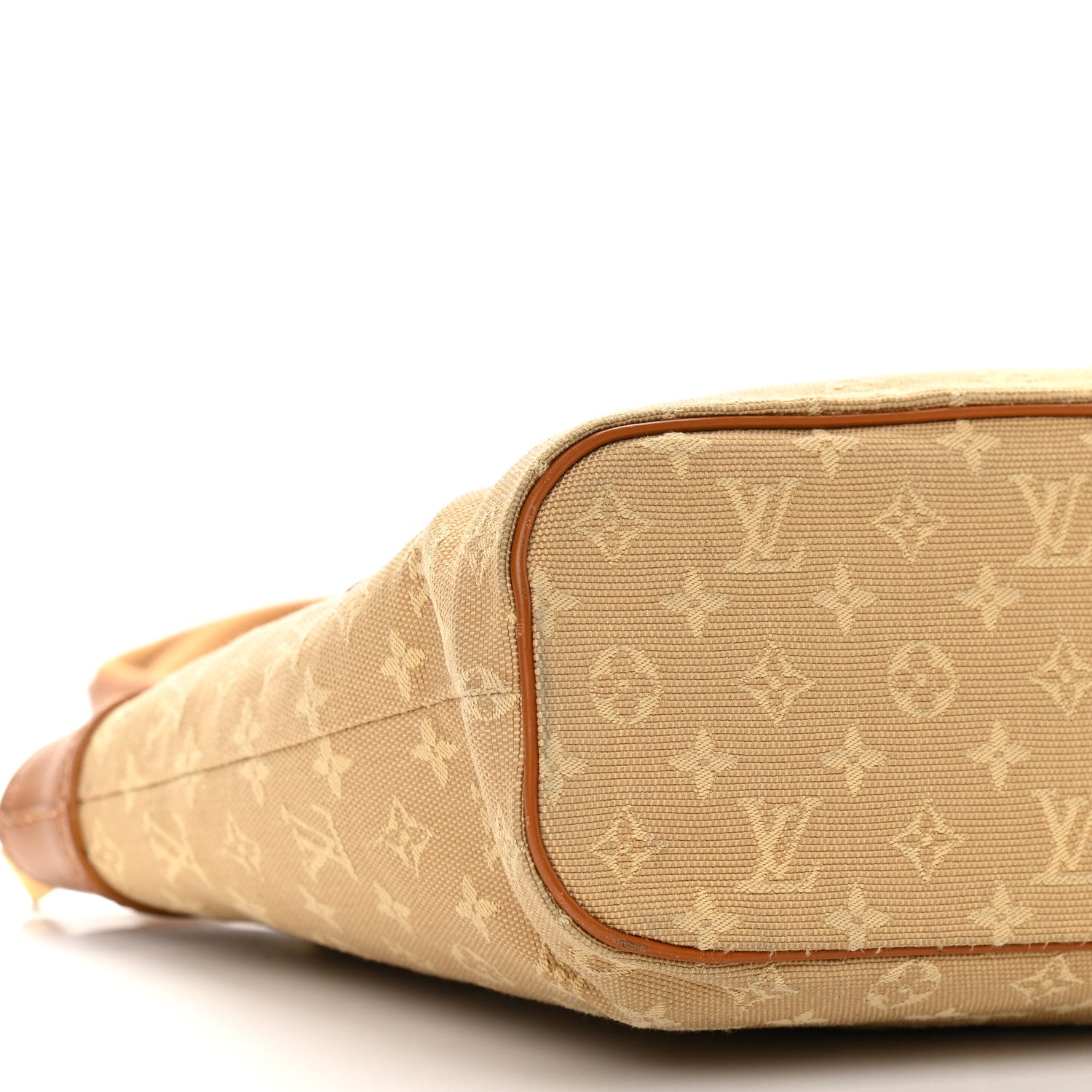 Louis Vuitton Mini Monogram Lucille PM Beige 7 of 8