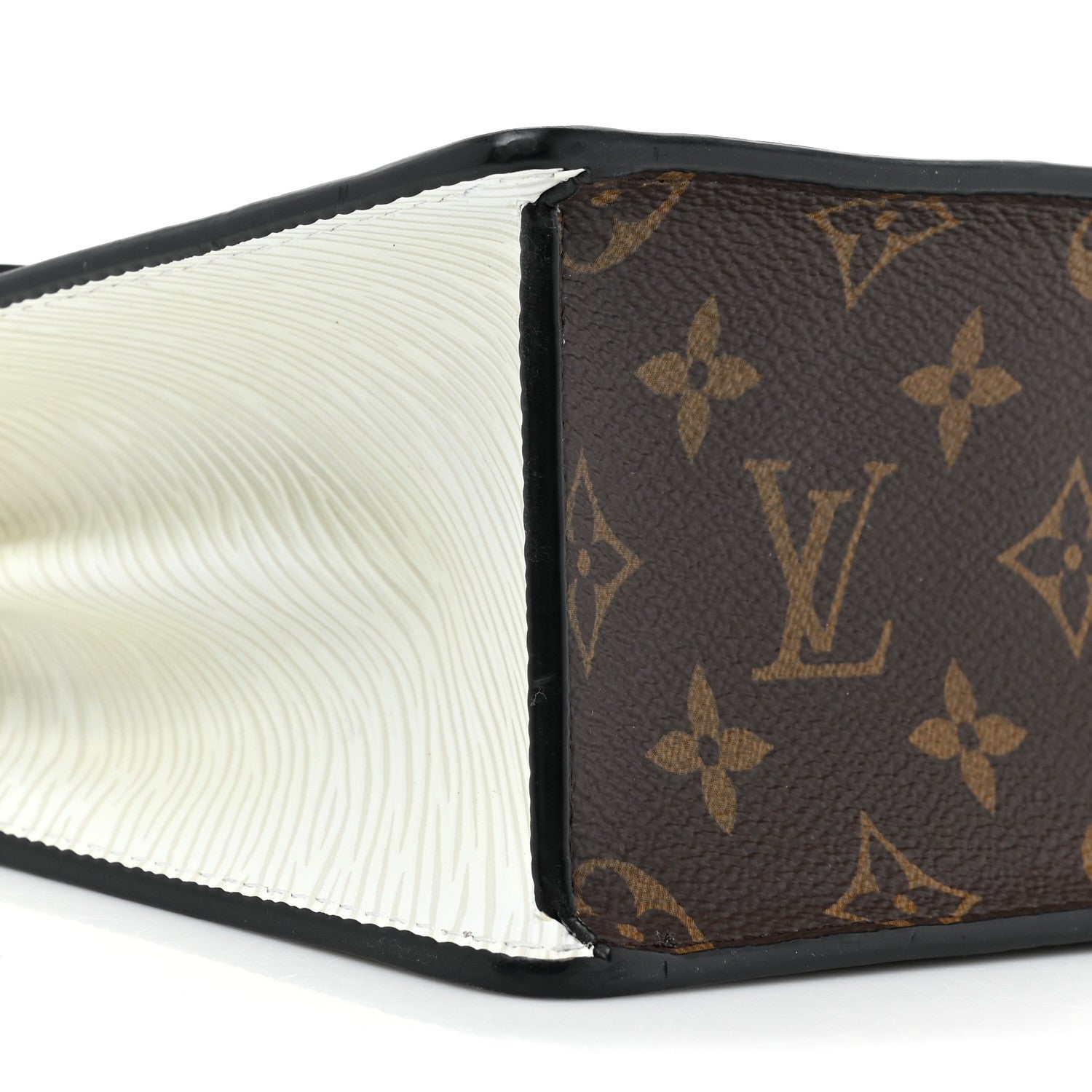 Louis Vuitton Vernis Epi Monogram Spring Street Black 8 of 10