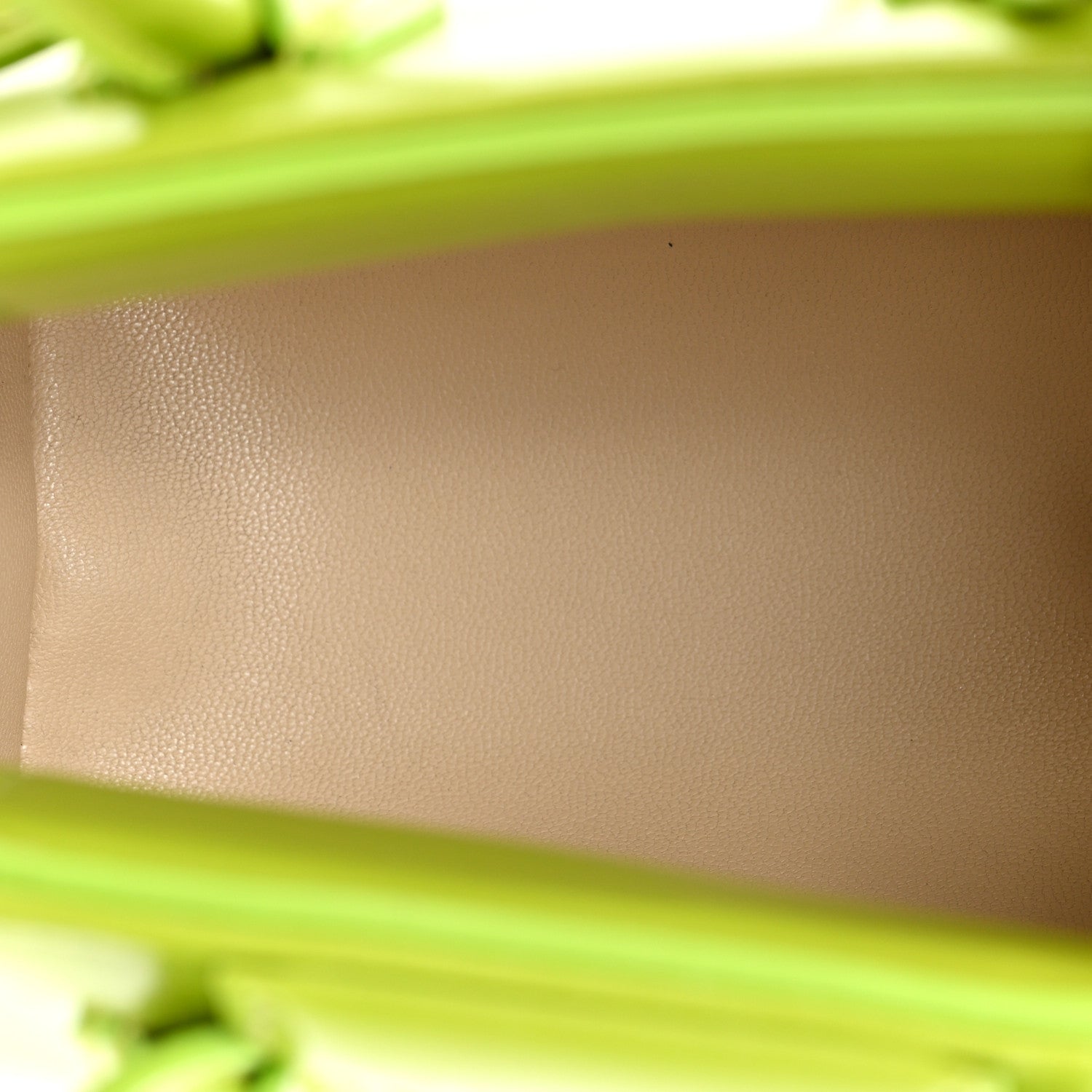 Givenchy Shiny Lord Calfskin Micro Antigona Citrus Green 5 of 13