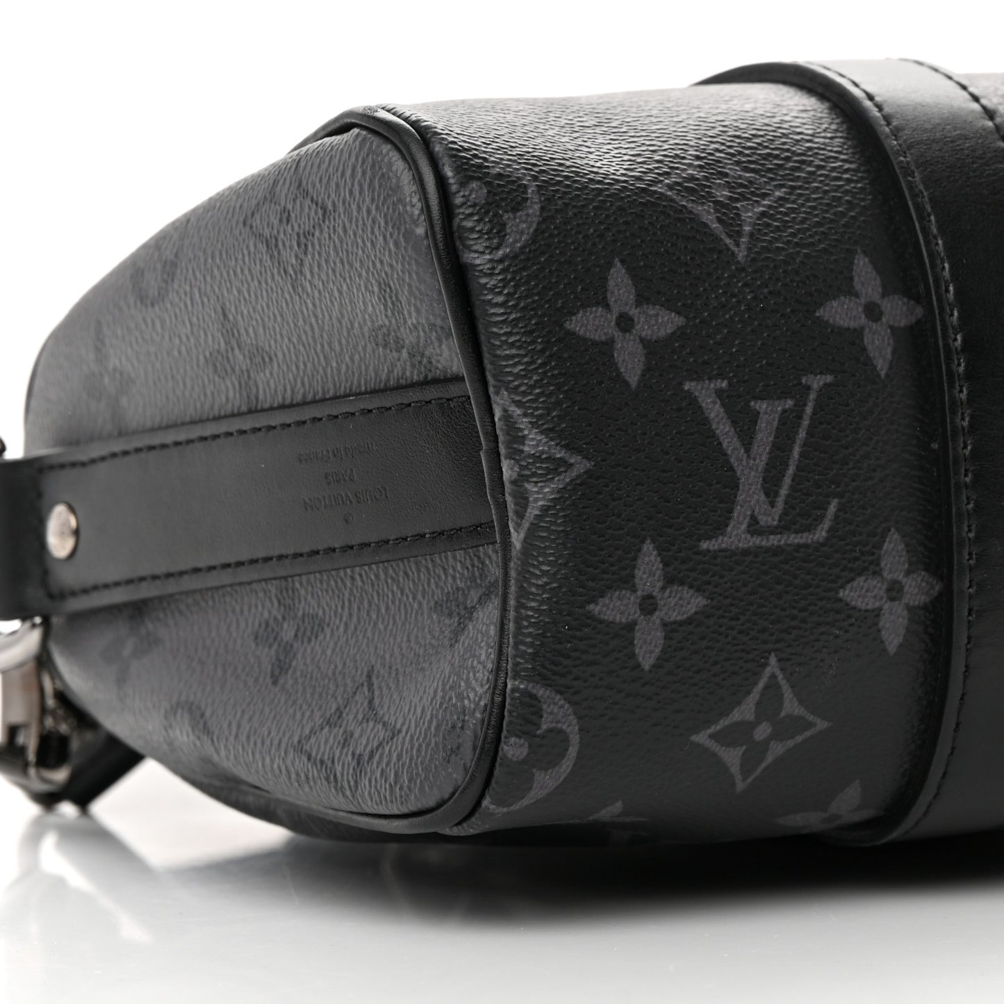 Reverse Monogram Eclipse Keepall Bandouliere 25