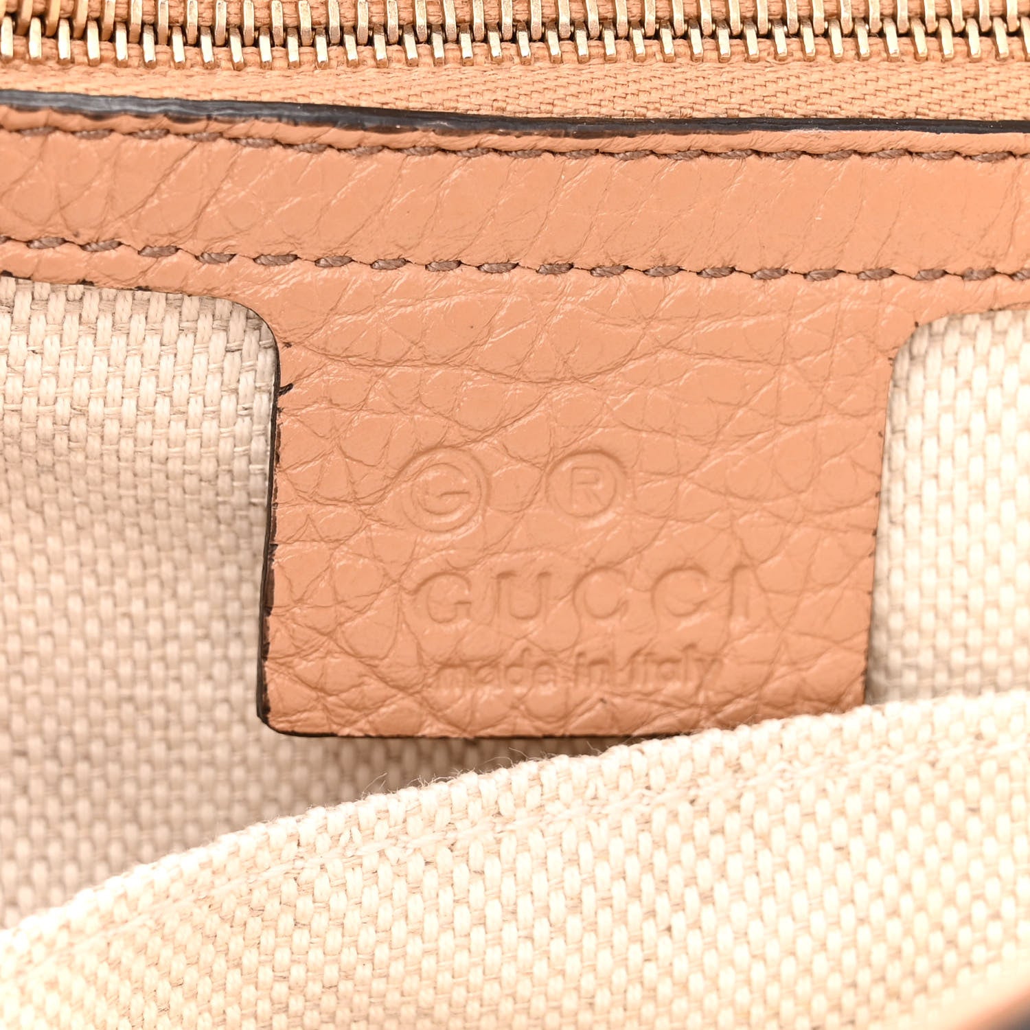 Gucci Pebbled Calfskin Medium Soho Flap Crossbody Camelia 6 of 10