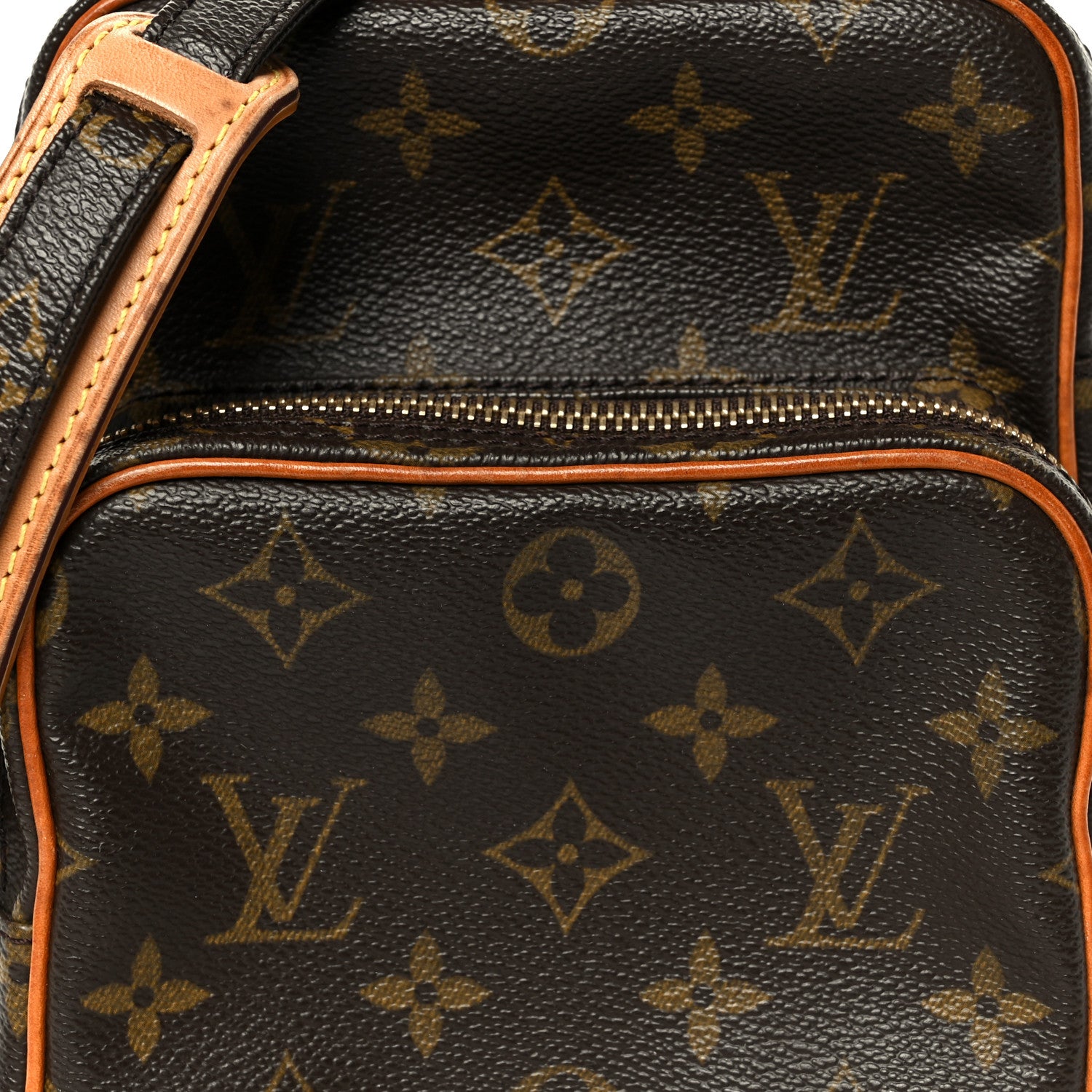 Louis Vuitton Monogram Amazone 8 of 10