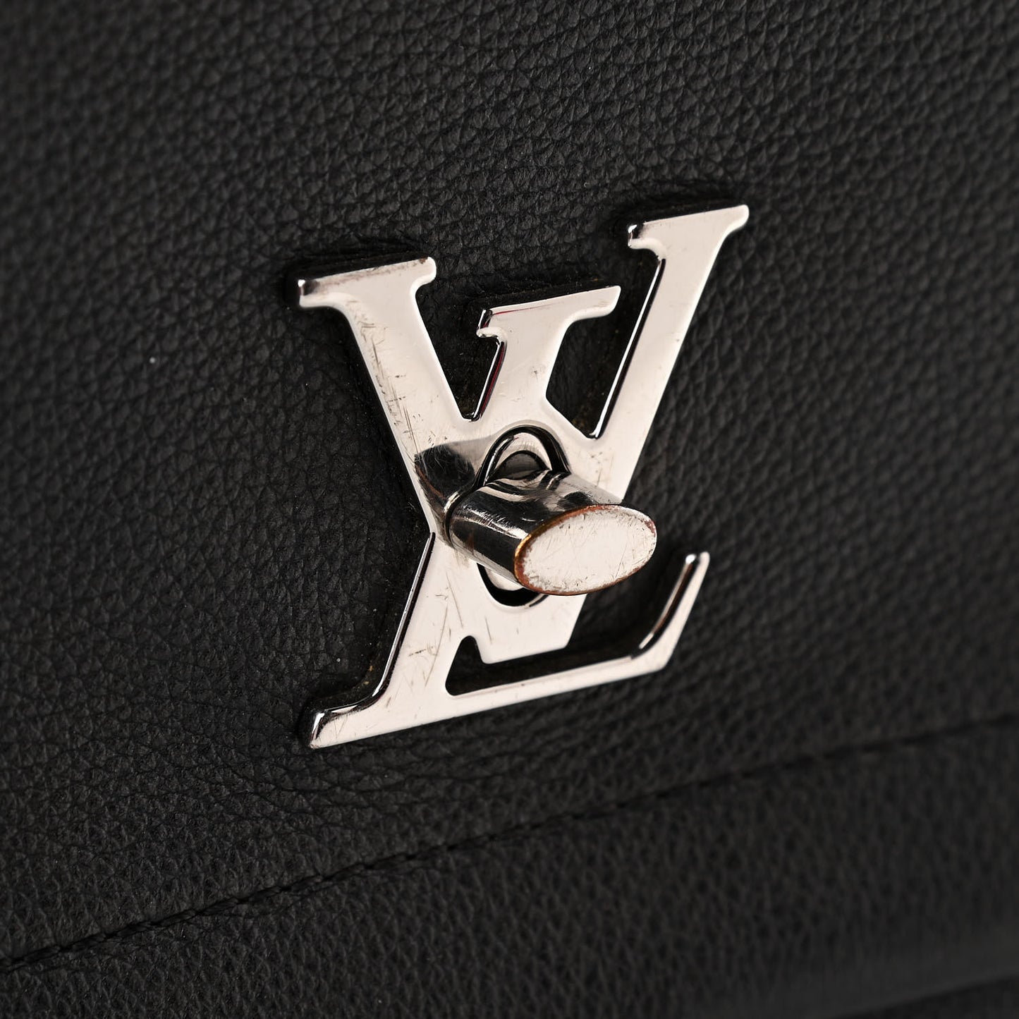 Soft Calfskin Lockme II Top Handle Black