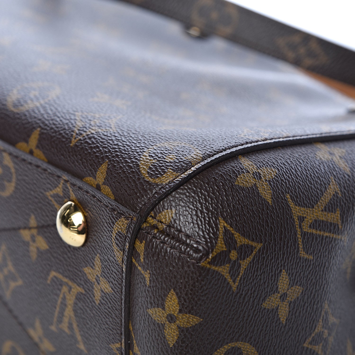Louis Vuitton Monogram Montaigne BB 16 of 18