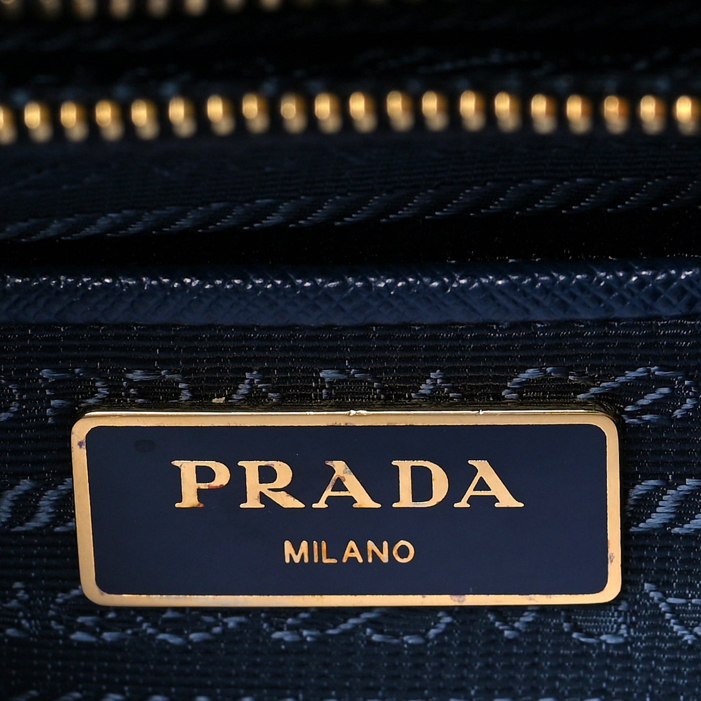 Saffiano Lux Extra Large Galleria Double Zip Tote Baltico