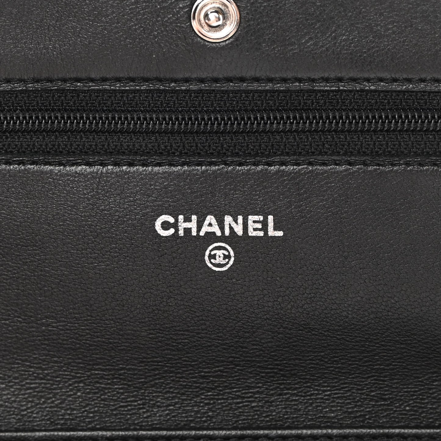 Lambskin Quilted Wallet On Chain WOC Black