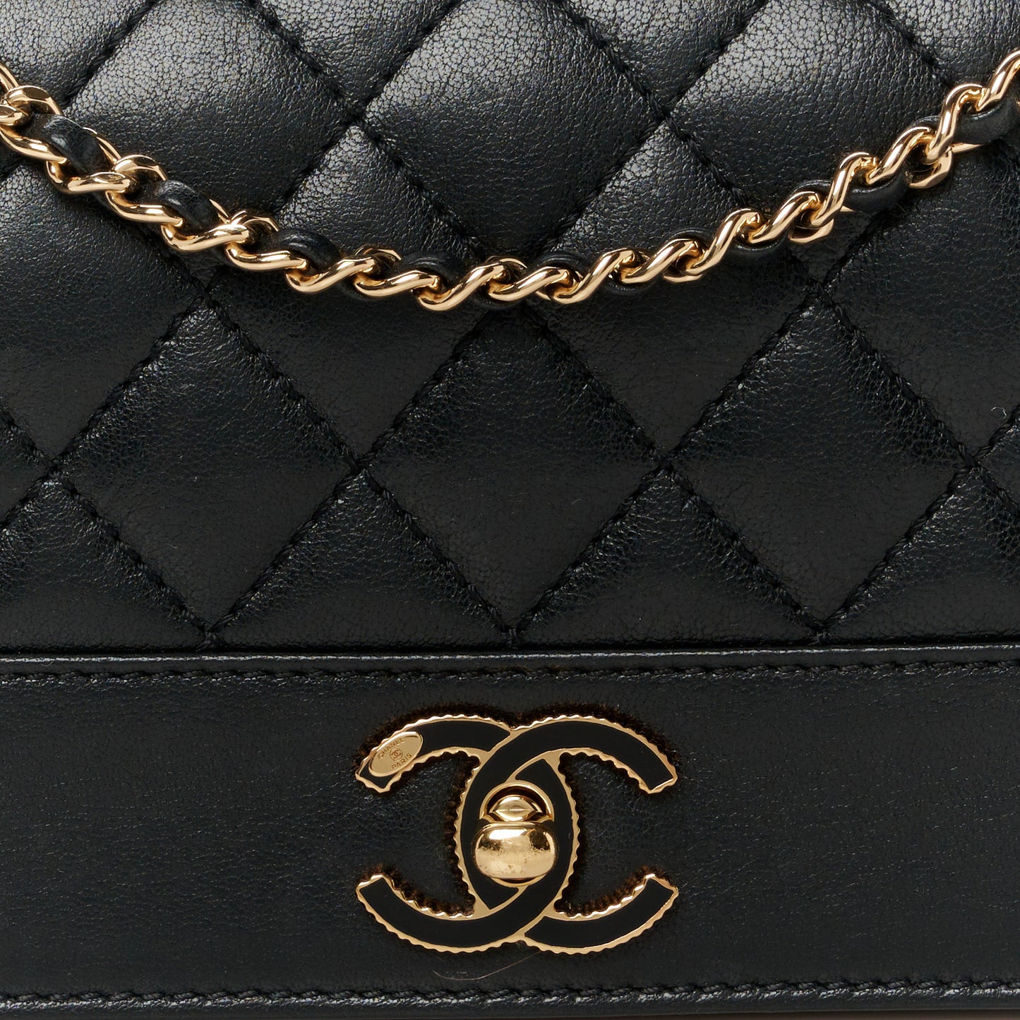 Sheepskin Quilted Medium Vintage Mademoiselle Flap Black