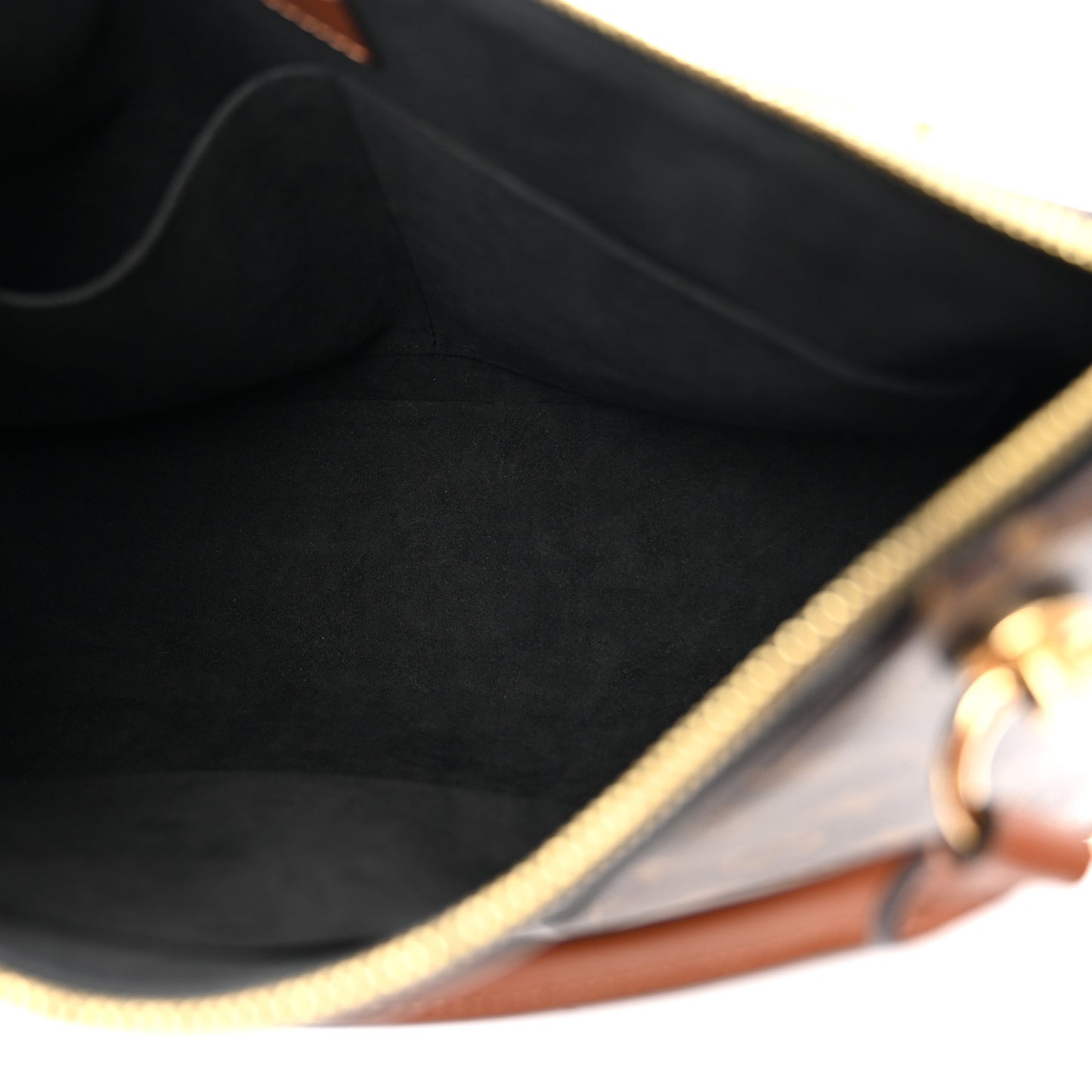 Monogram V Tote MM Black