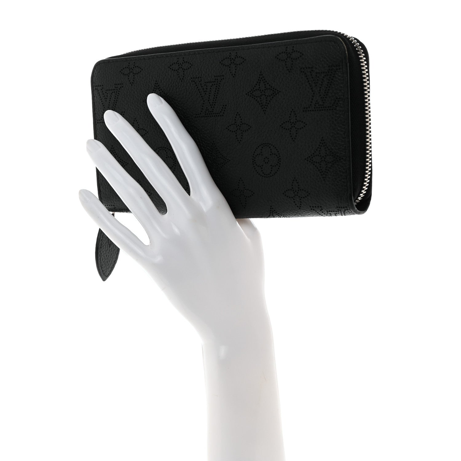 Louis Vuitton Mahina Zippy Wallet NM Black 2 of 8