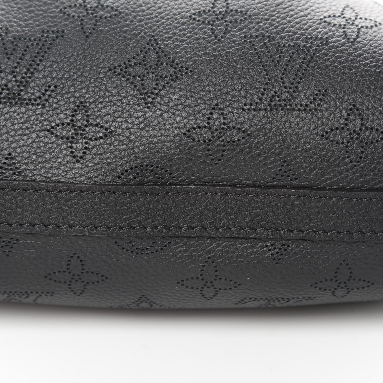 Louis Vuitton Mahina Scala Mini Pouch Black 10 of 11
