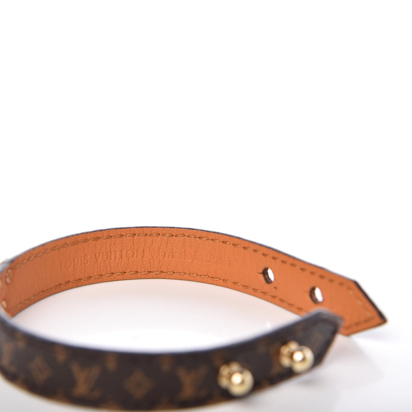Monogram Essential V Bracelet 17