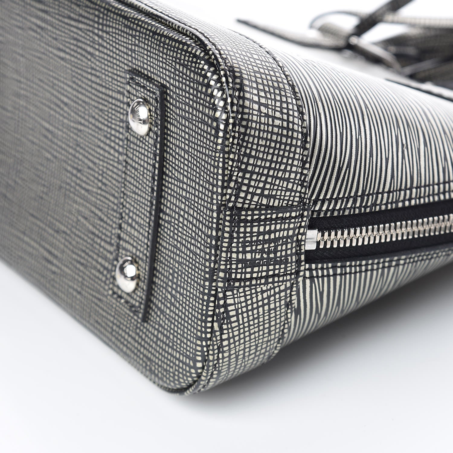 Louis Vuitton Epi Alma BB Platine 10 of 10