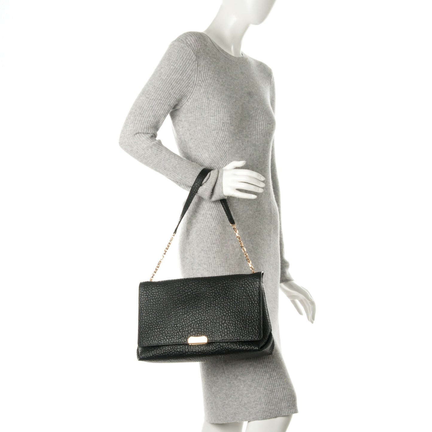 Signature Grain Large Mildenhall Shoulder Bag Black