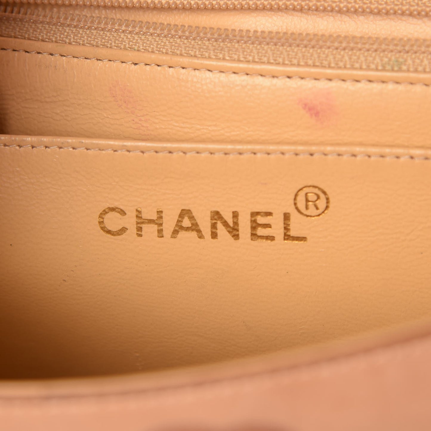 Calfskin Embossed Medium Flap Natural